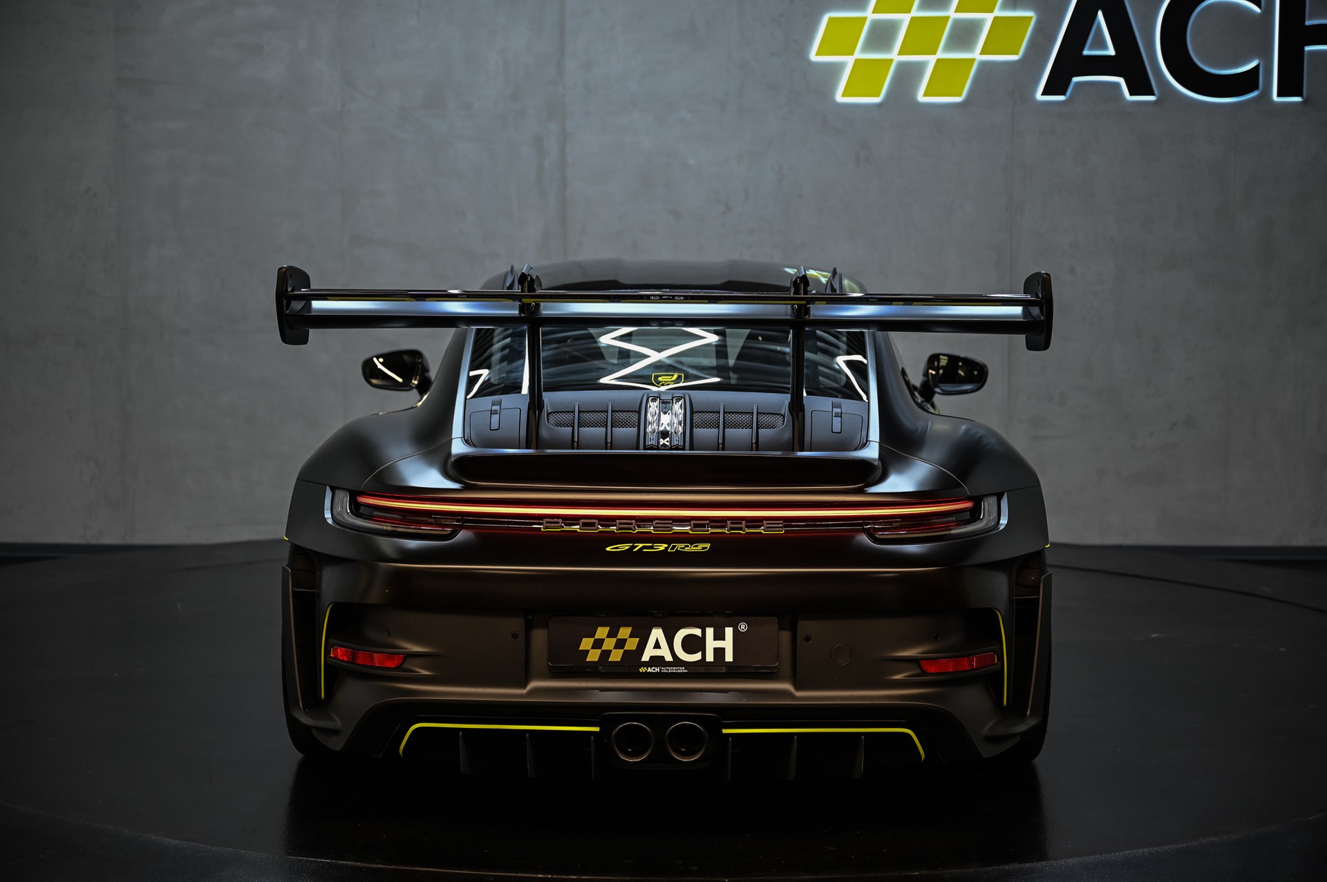 PORSCHE 911 GT3 RS PDK mit Weissach Paket-image-7