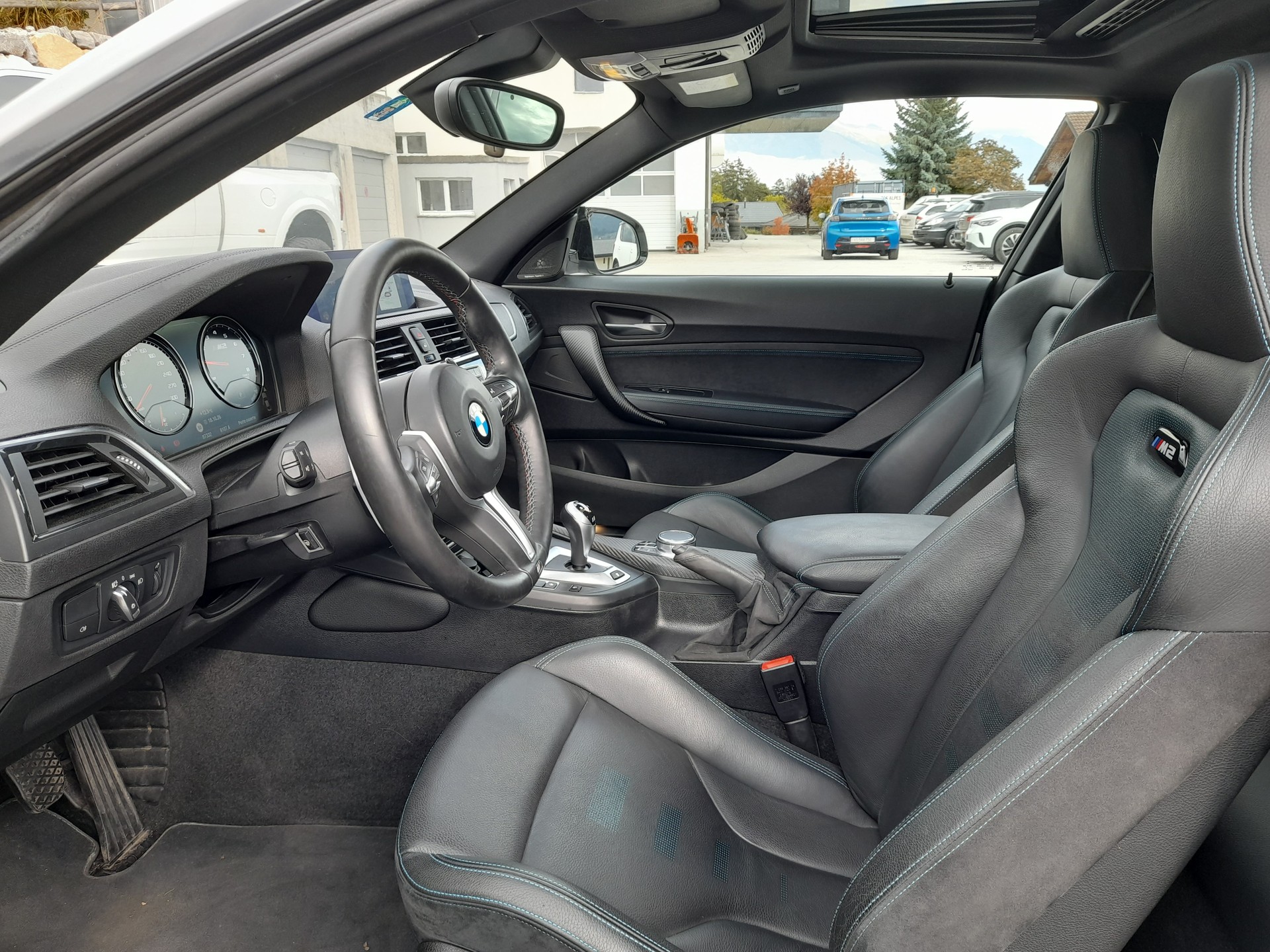 BMW M2 Competition-image-3