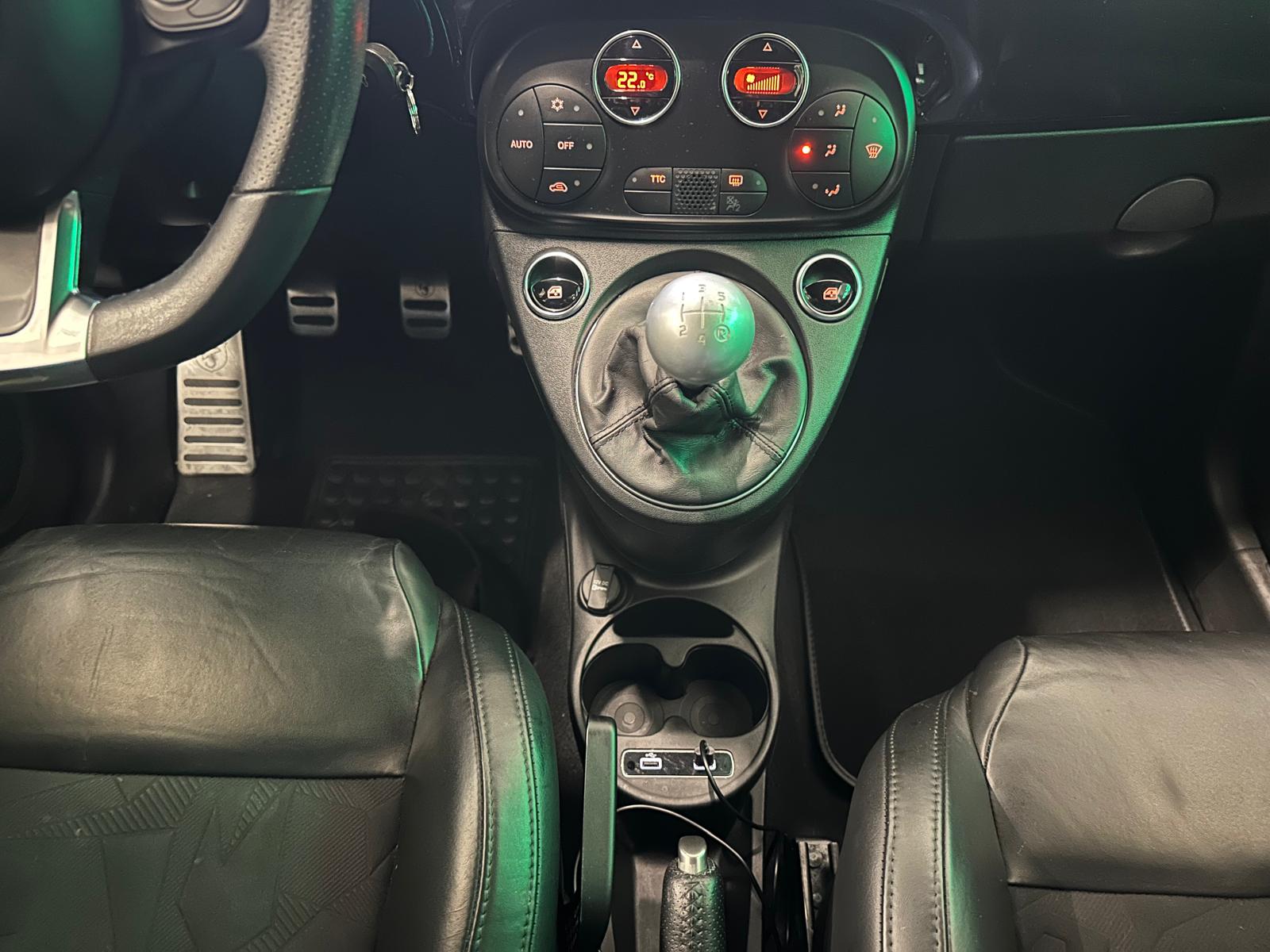 FIAT 595 1.4 16V Turbo Abarth Turismo Edition Scorpioneoro-image-14