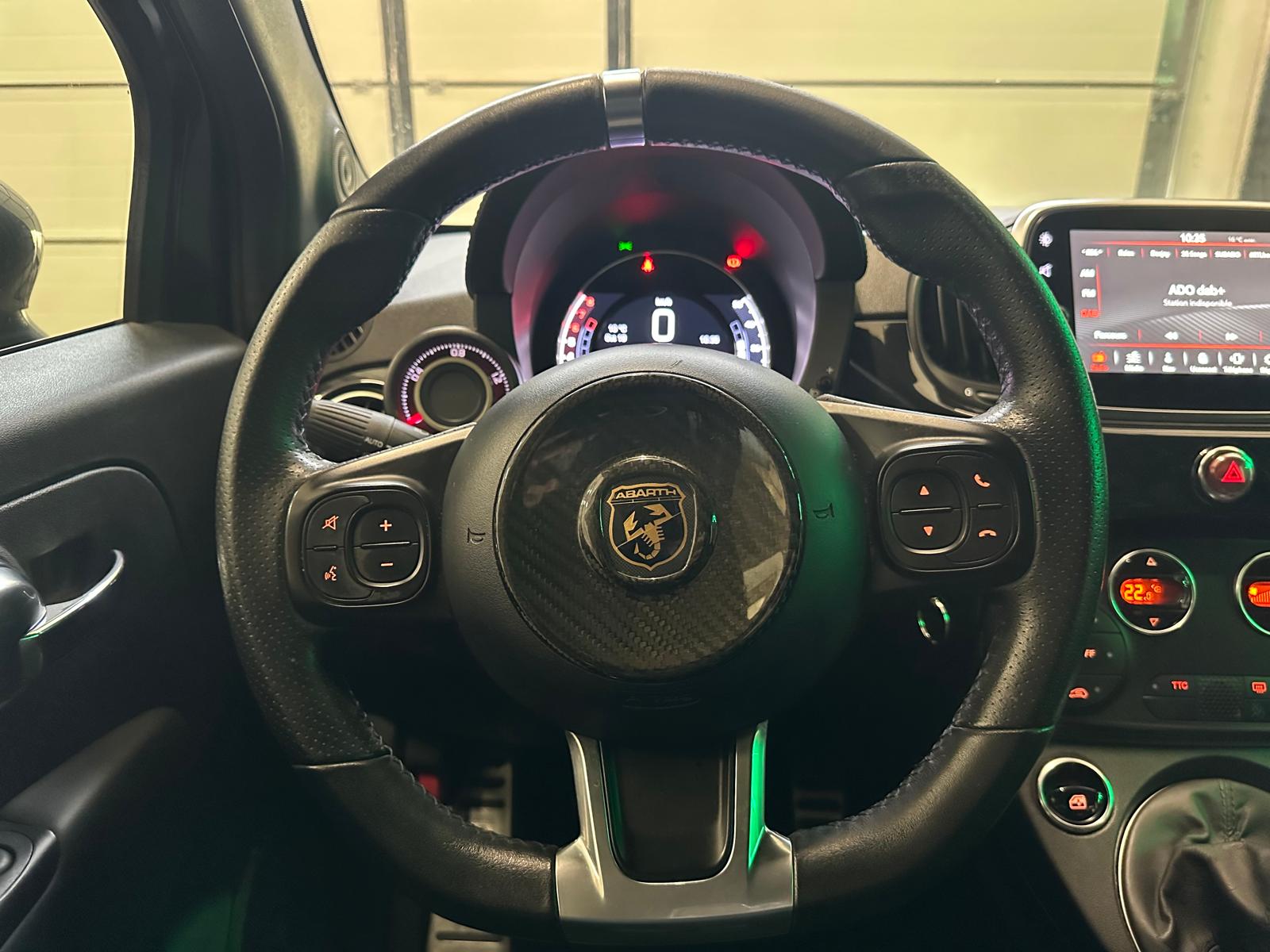 FIAT 595 1.4 16V Turbo Abarth Turismo Edition Scorpioneoro-image-16