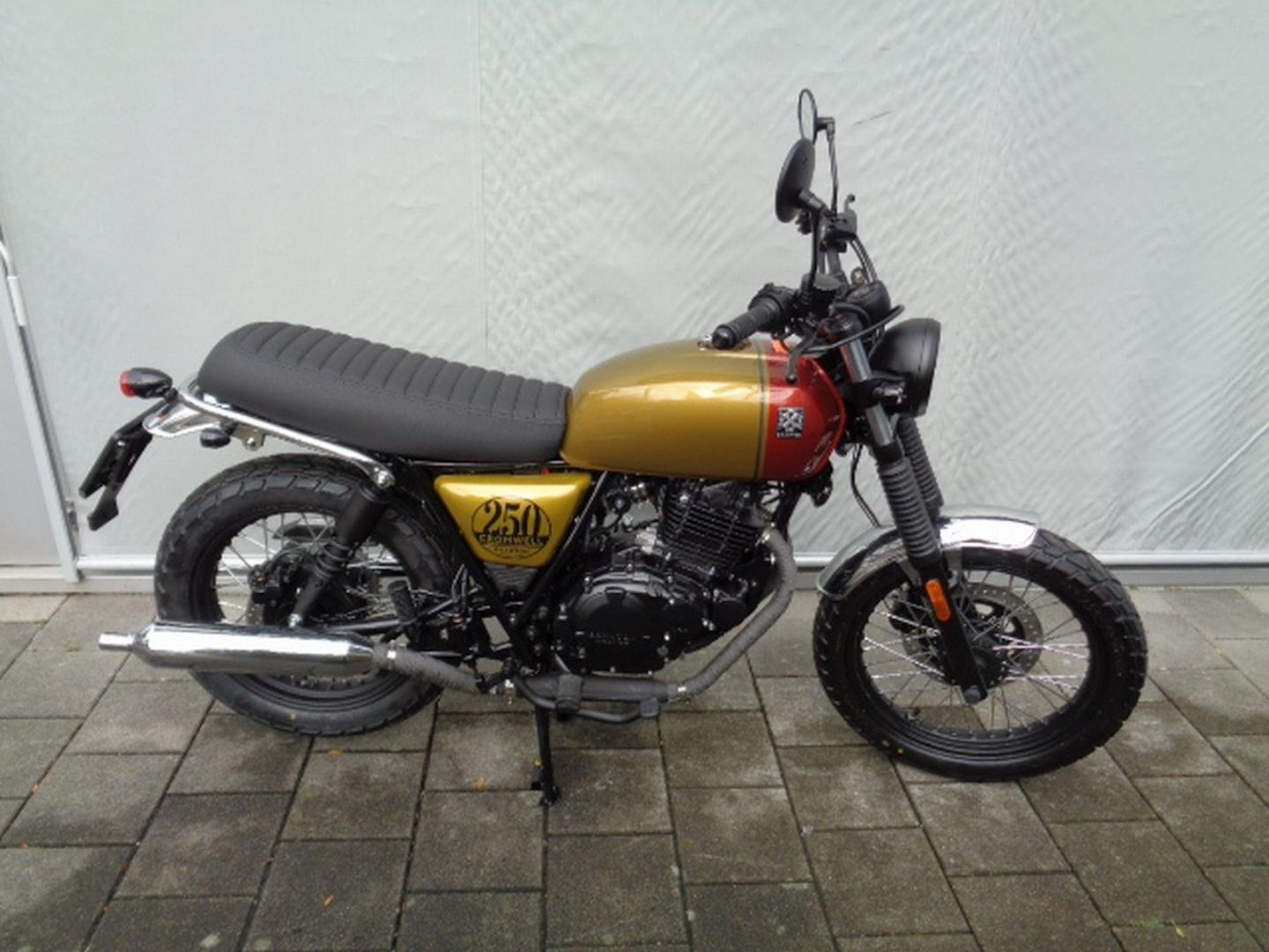 BRIXTON Cromwell 250