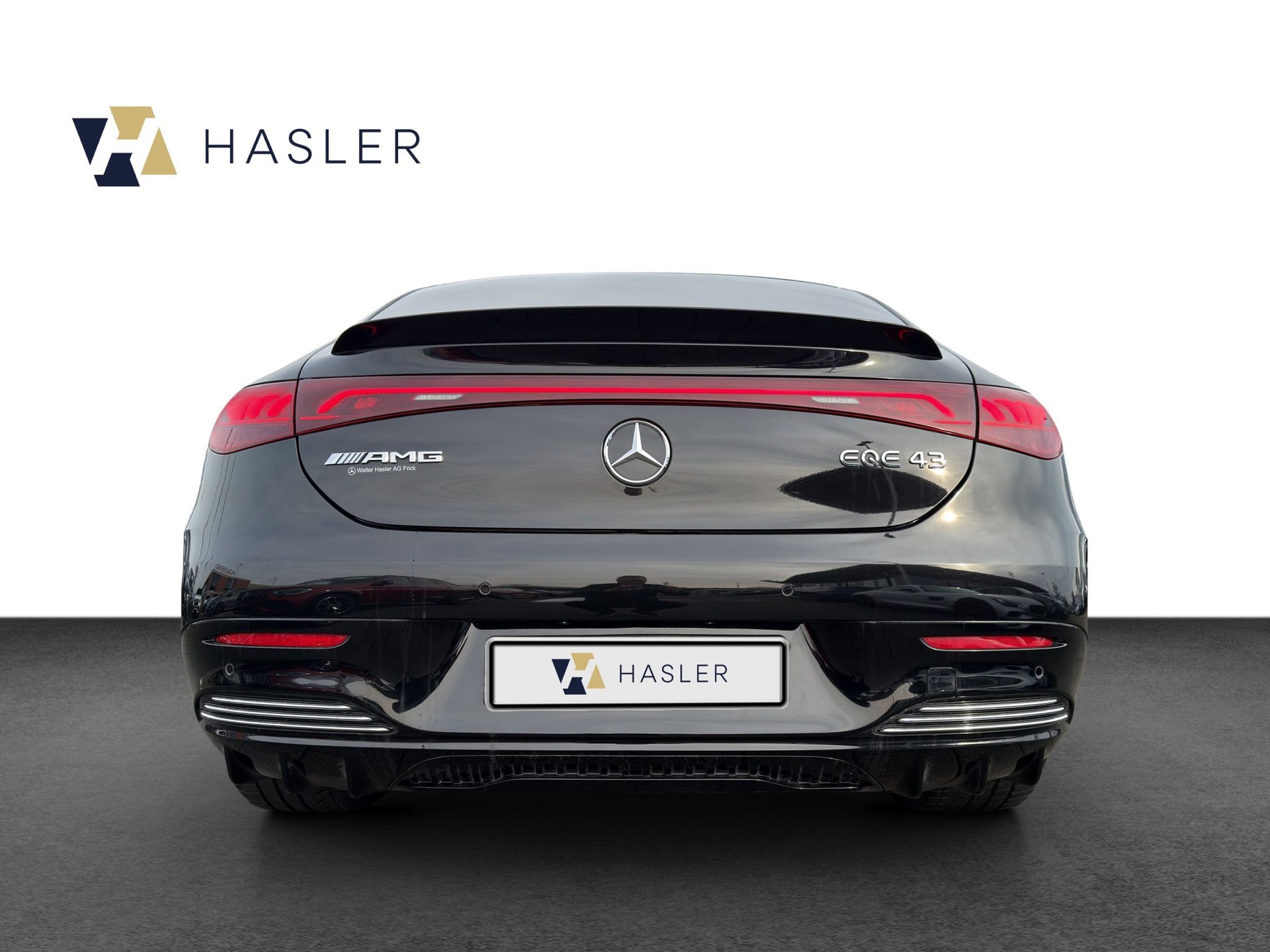 MERCEDES-BENZ EQE 43 AMG 4 Matic-showroom-element-3