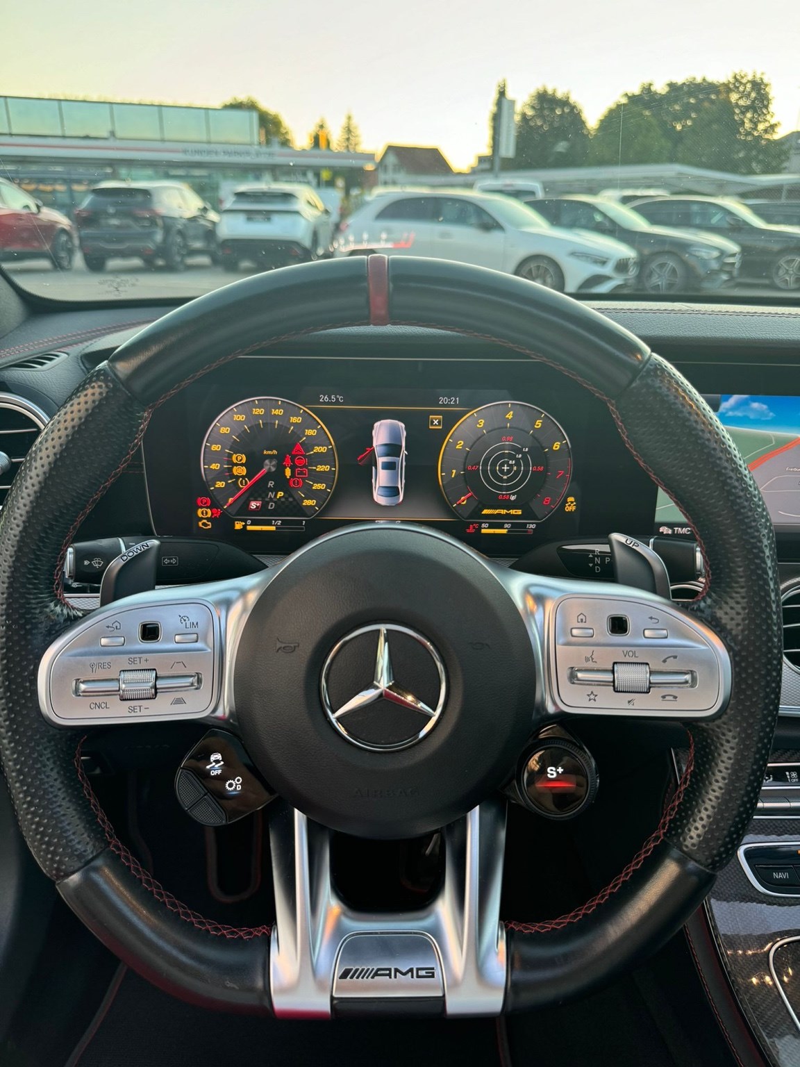 MERCEDES-BENZ AMG E 53 4Matic+ Speedshift 9G-TCT-image-8