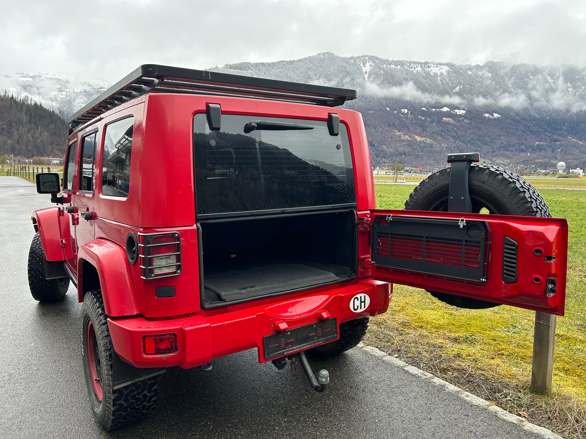 JEEP Wrangler 2.8CRD Unlimited Rubicon Automatic-image-9
