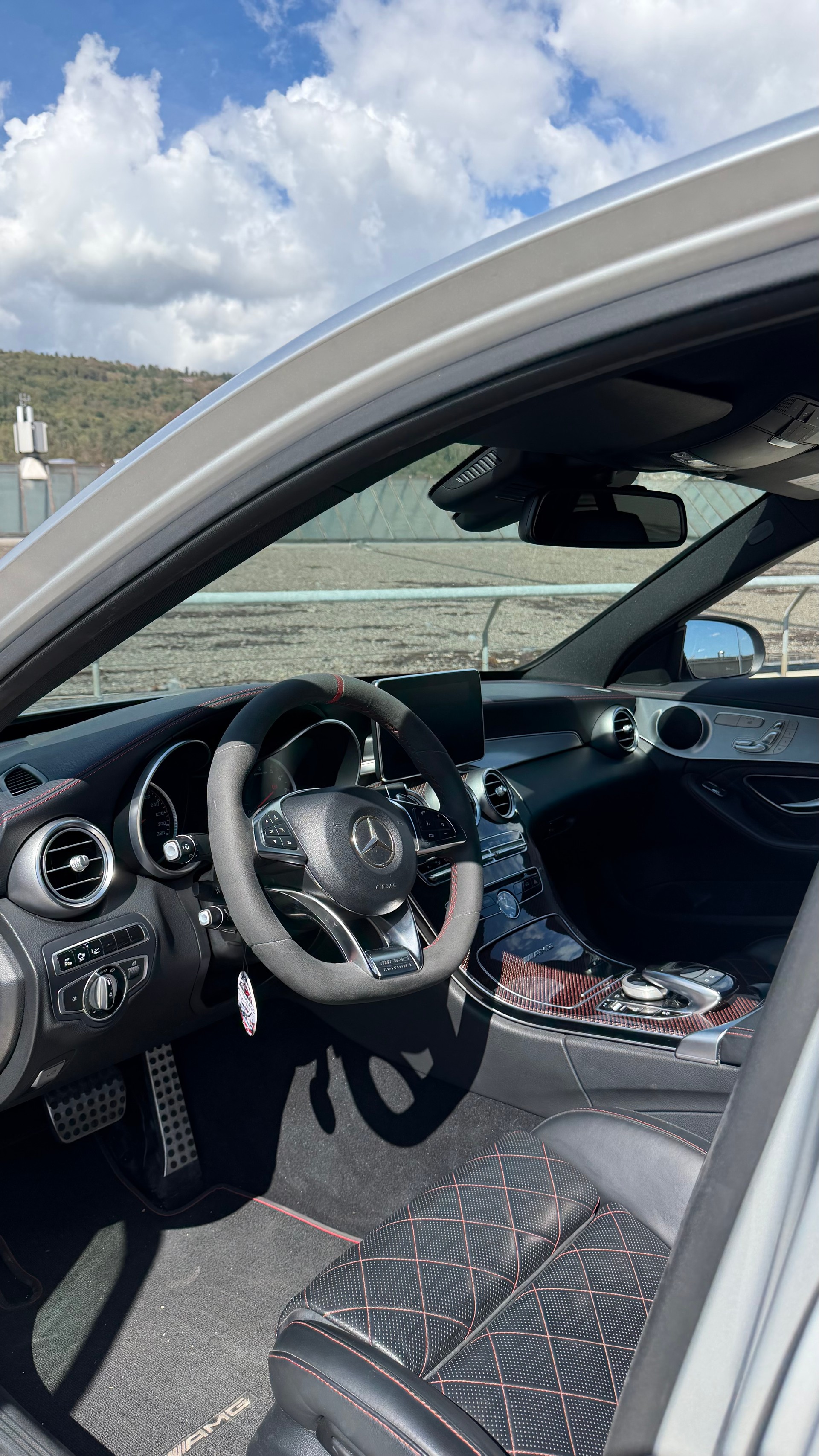 MERCEDES-BENZ C 63 S AMG Speedshift-image-4