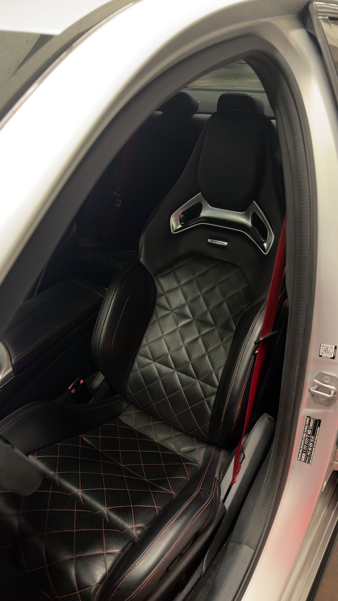 MERCEDES-BENZ C 63 S AMG Speedshift-image-9