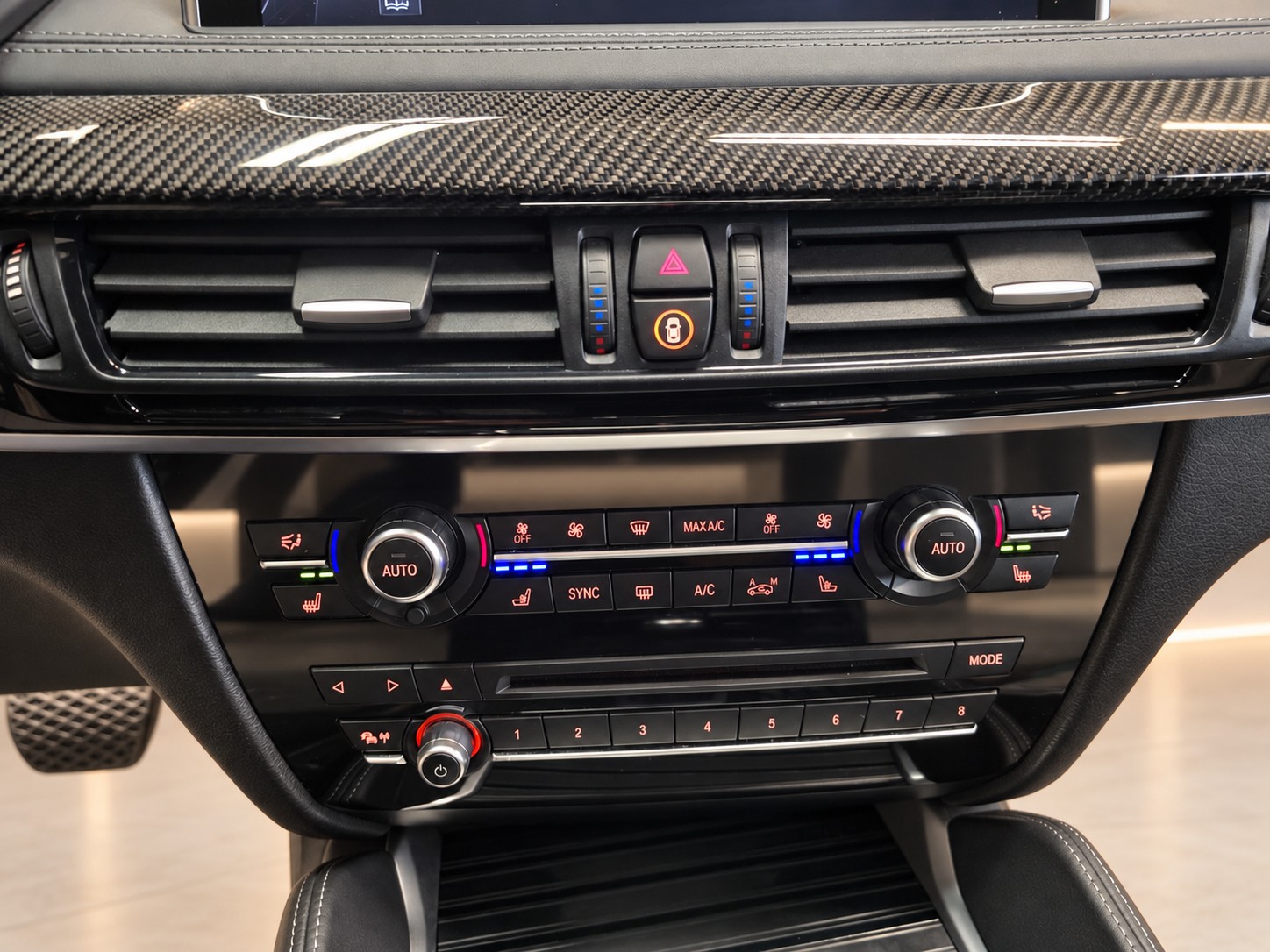 BMW X6M Steptronic-image-13