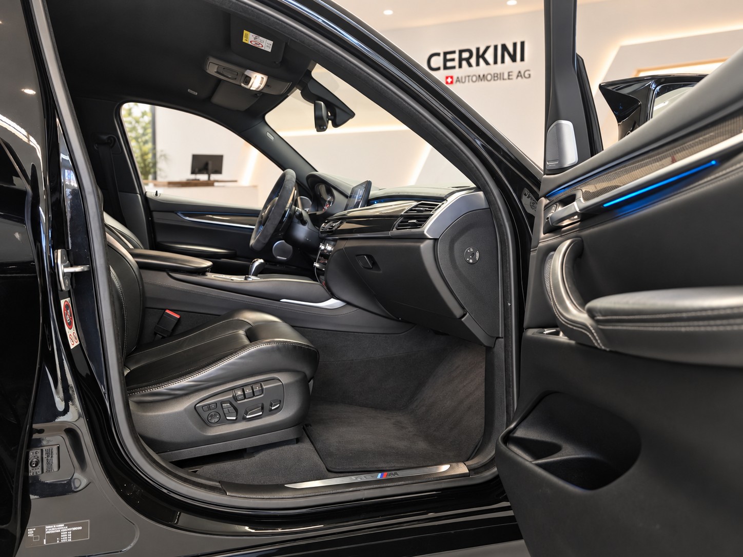 BMW X6M Steptronic-image-8