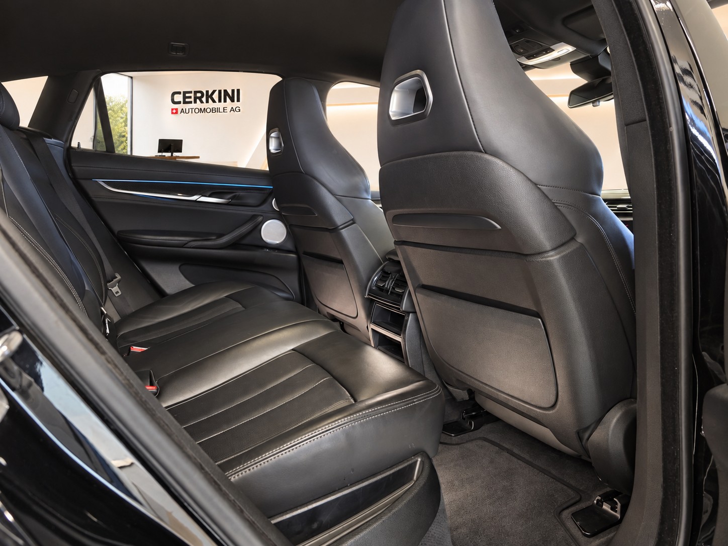 BMW X6M Steptronic-image-7