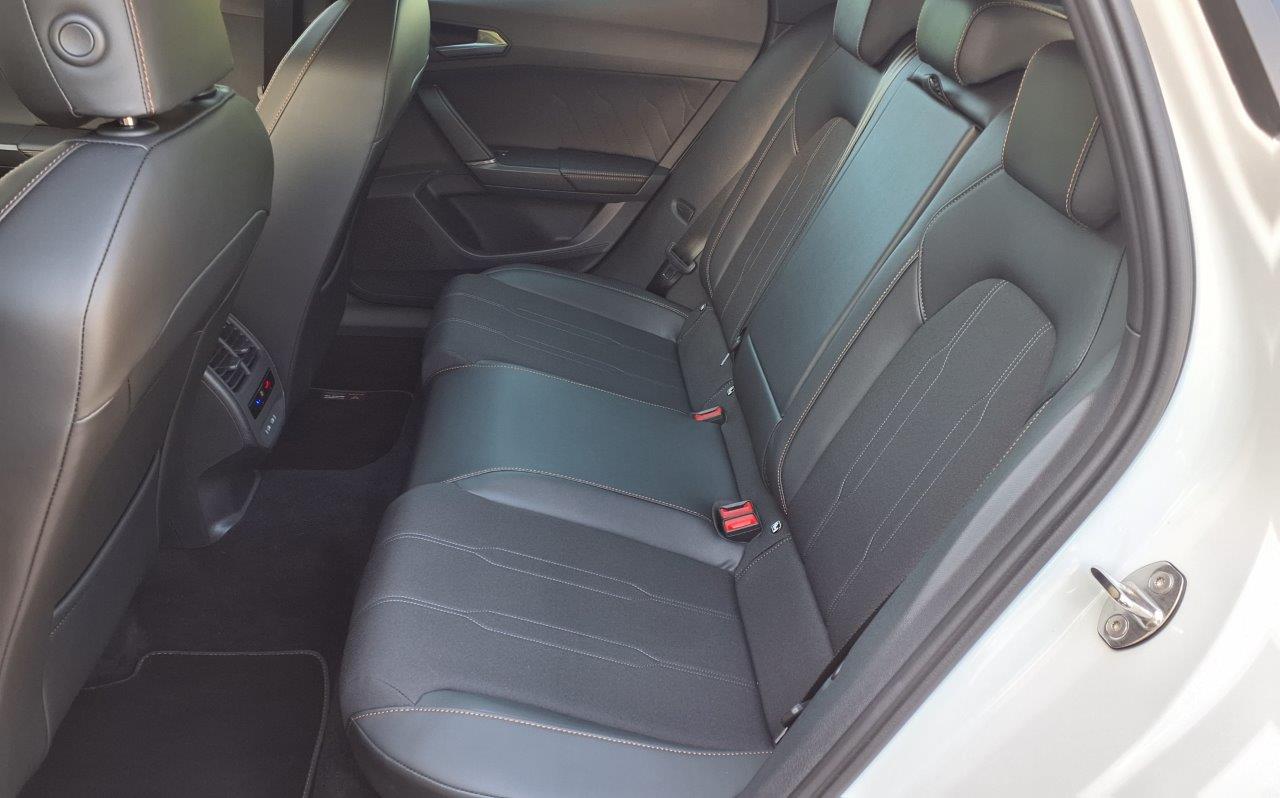 CUPRA Leon 2.0 TSI DSG-image-12