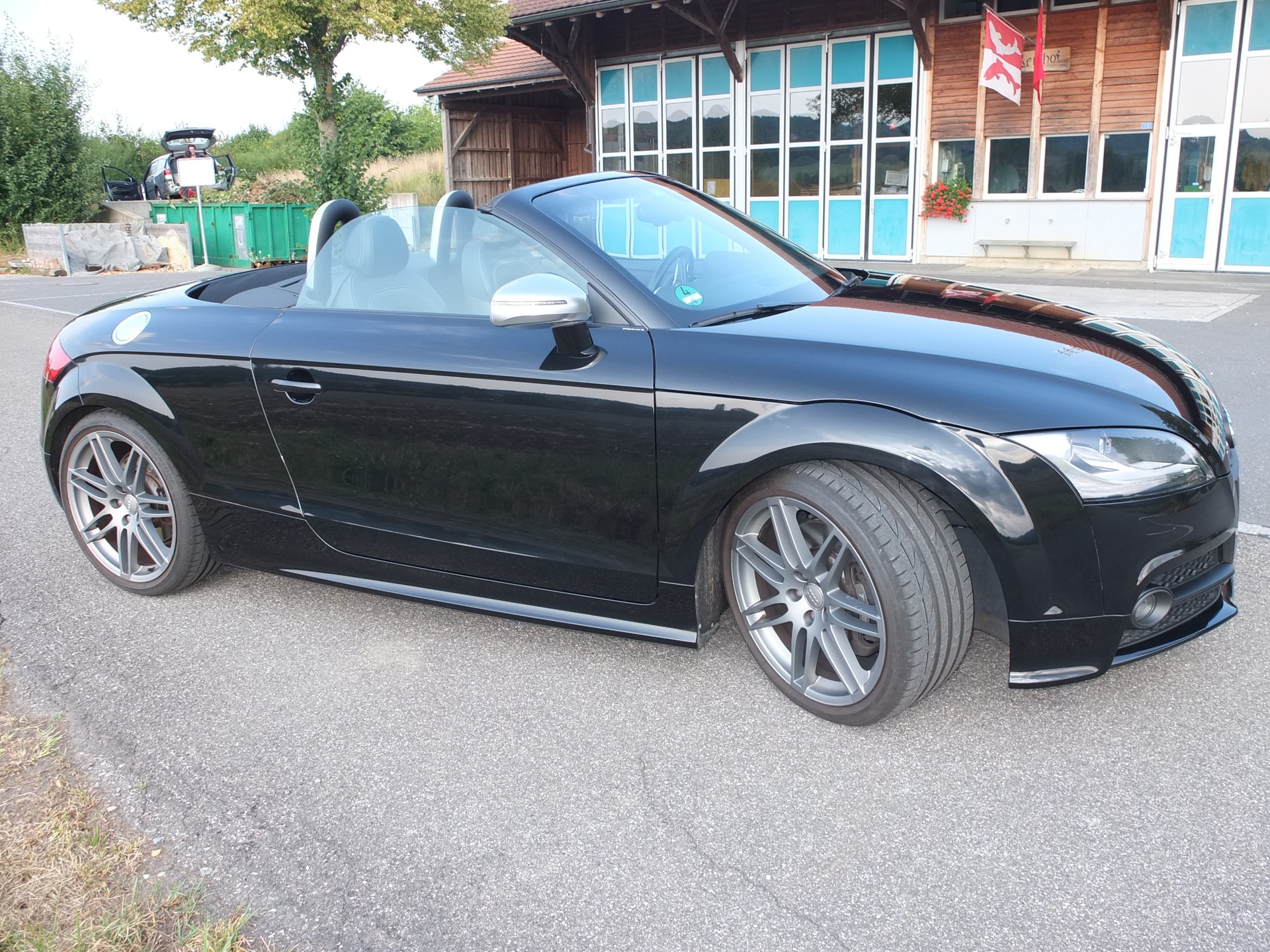 AUDI TTS Roadster 2.0 TFSI quattro S-tronic-image-8