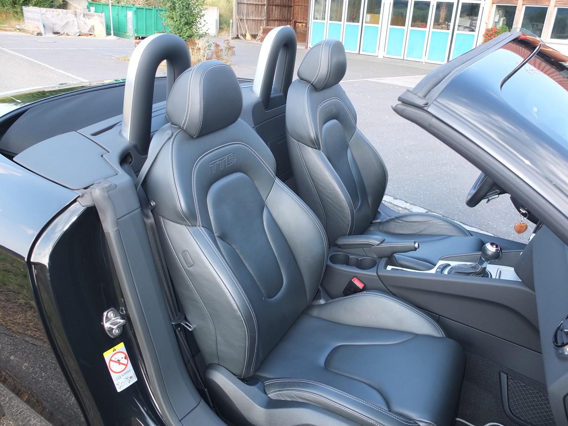 AUDI TTS Roadster 2.0 TFSI quattro S-tronic-image-12