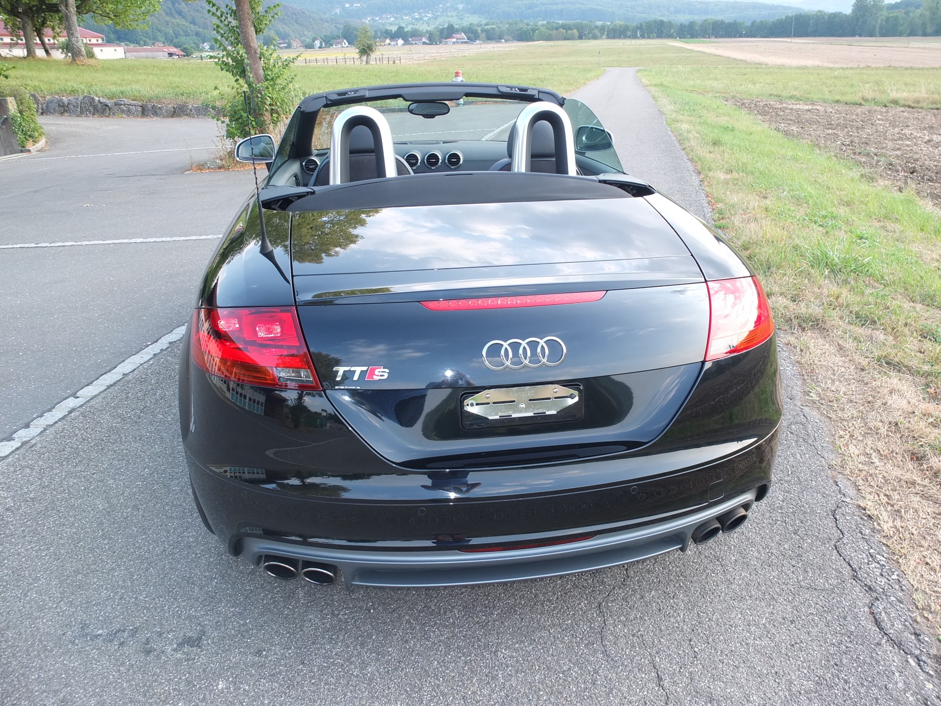AUDI TTS Roadster 2.0 TFSI quattro S-tronic-image-4