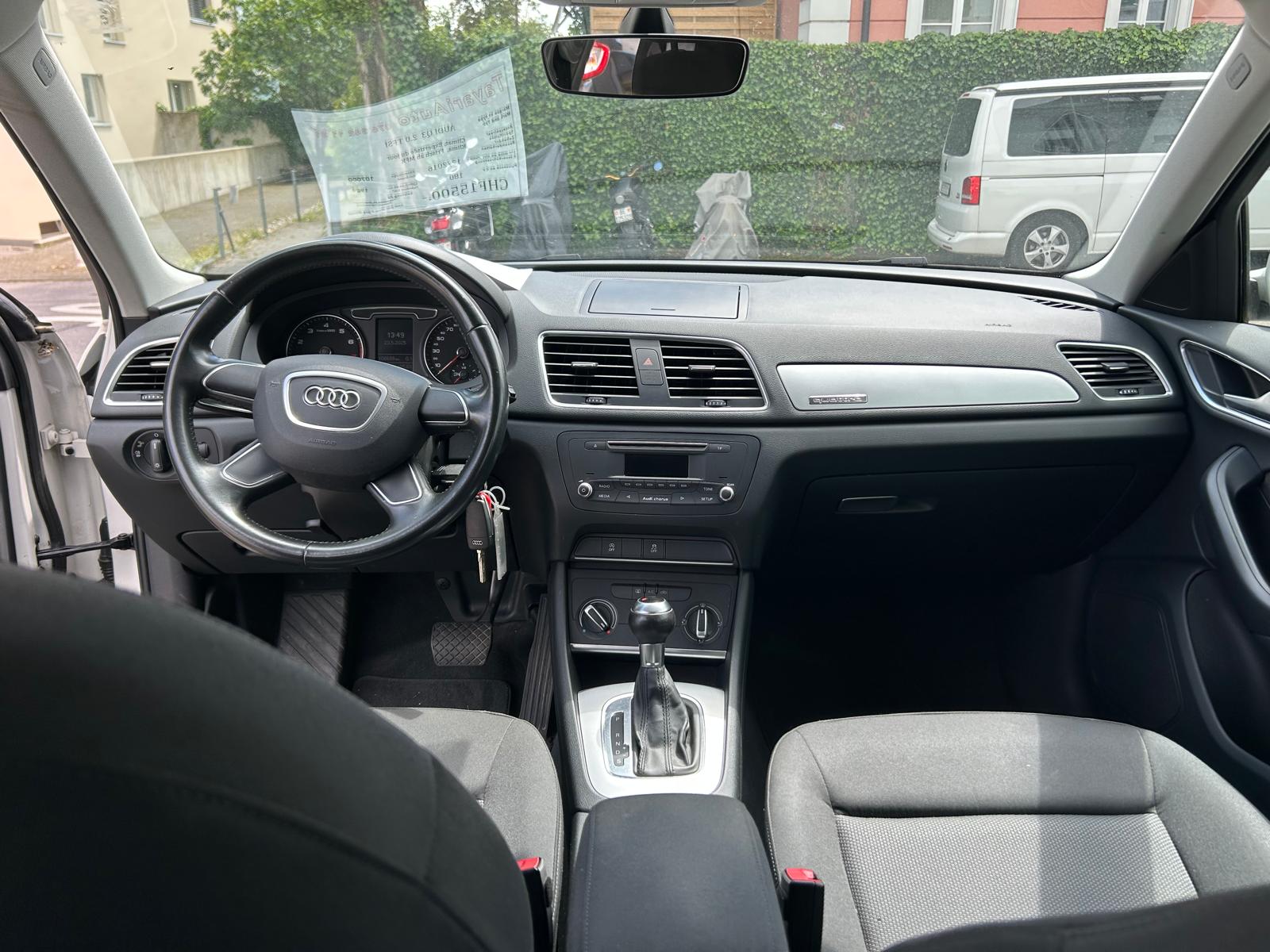 AUDI Q3 2.0 TFSI sport quattro S-tronic-image-6