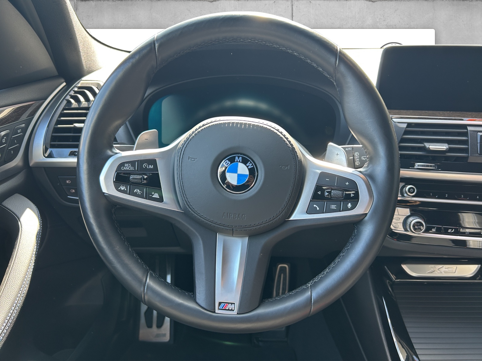 BMW X3 20d xDrive-image-14