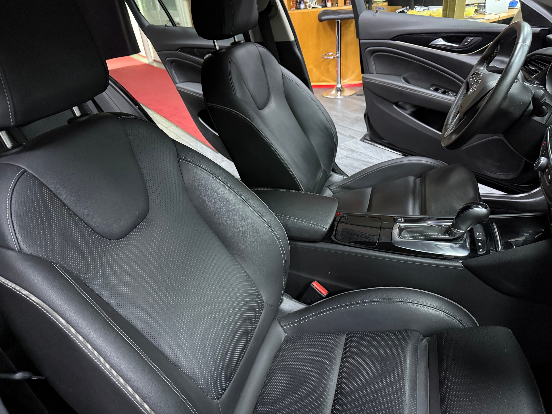 OPEL Insignia 1.5 T Grand Sport Excellence Automatic-image-6