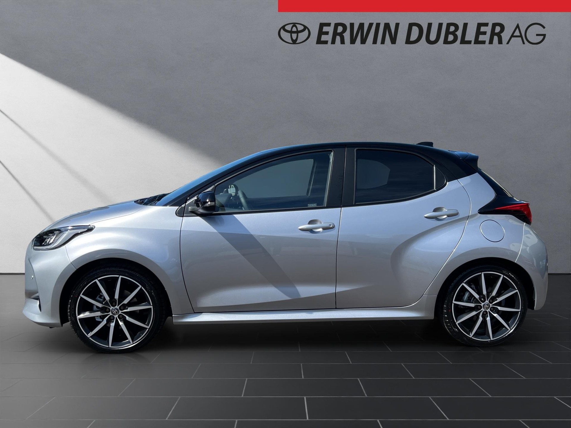 TOYOTA Yaris 1.5 VVT-i HSD GR Sport-image-1