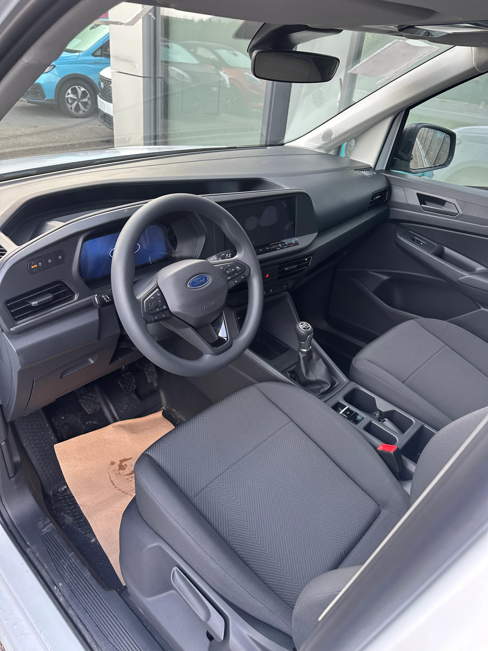 FORD Transit Connect fourg. 2.0 Eco Trend/102CV/Man.-image-10