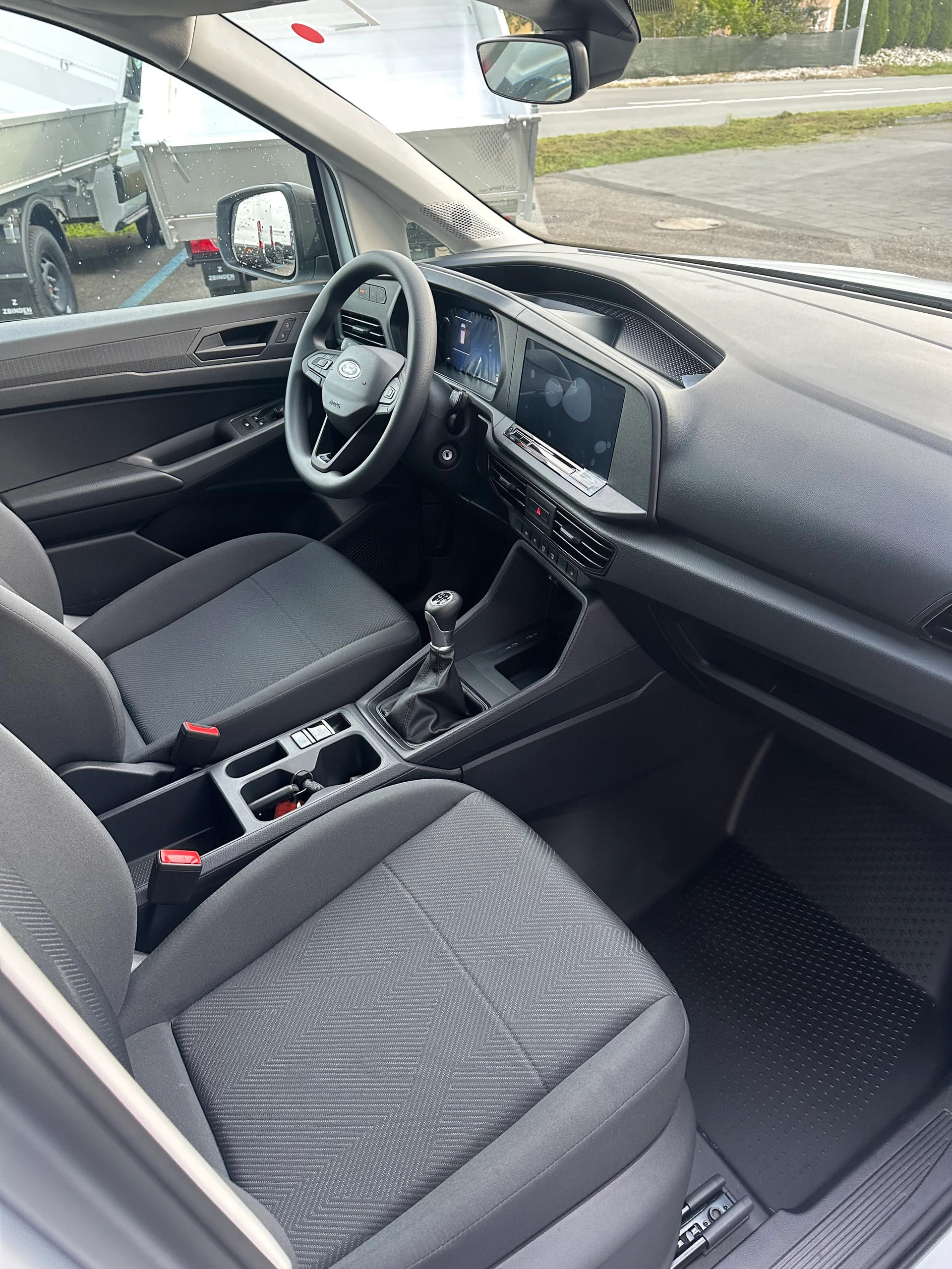 FORD Transit Connect fourg. 2.0 Eco Trend/102CV/Man.-image-13