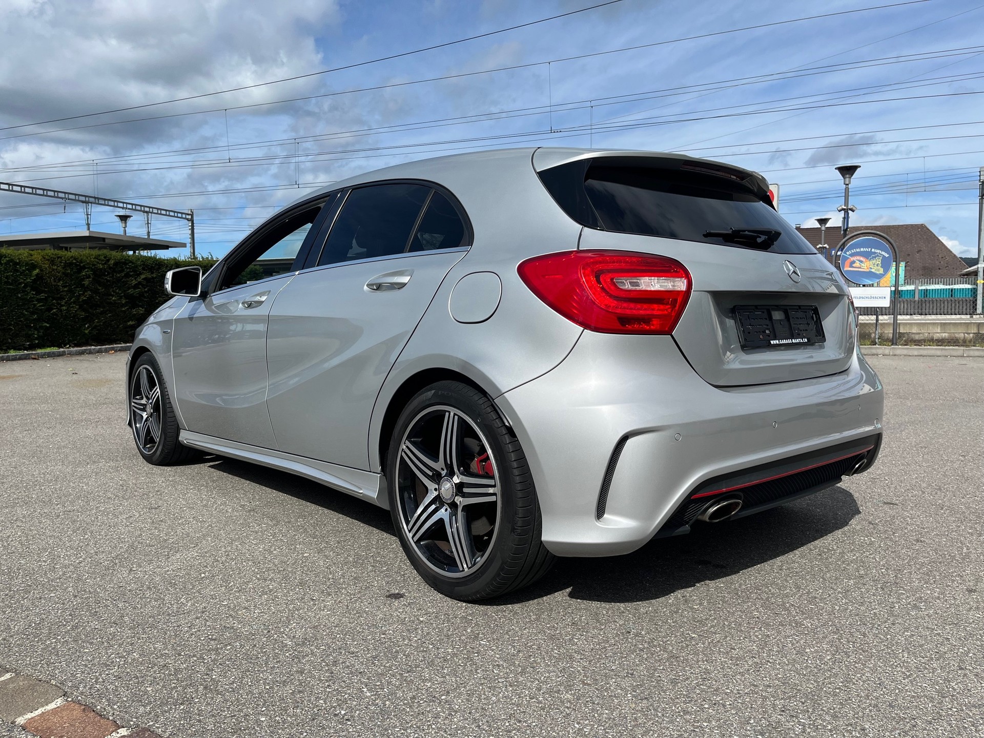 MERCEDES-BENZ A 250 AMG Sport 7G-DCT-image-1