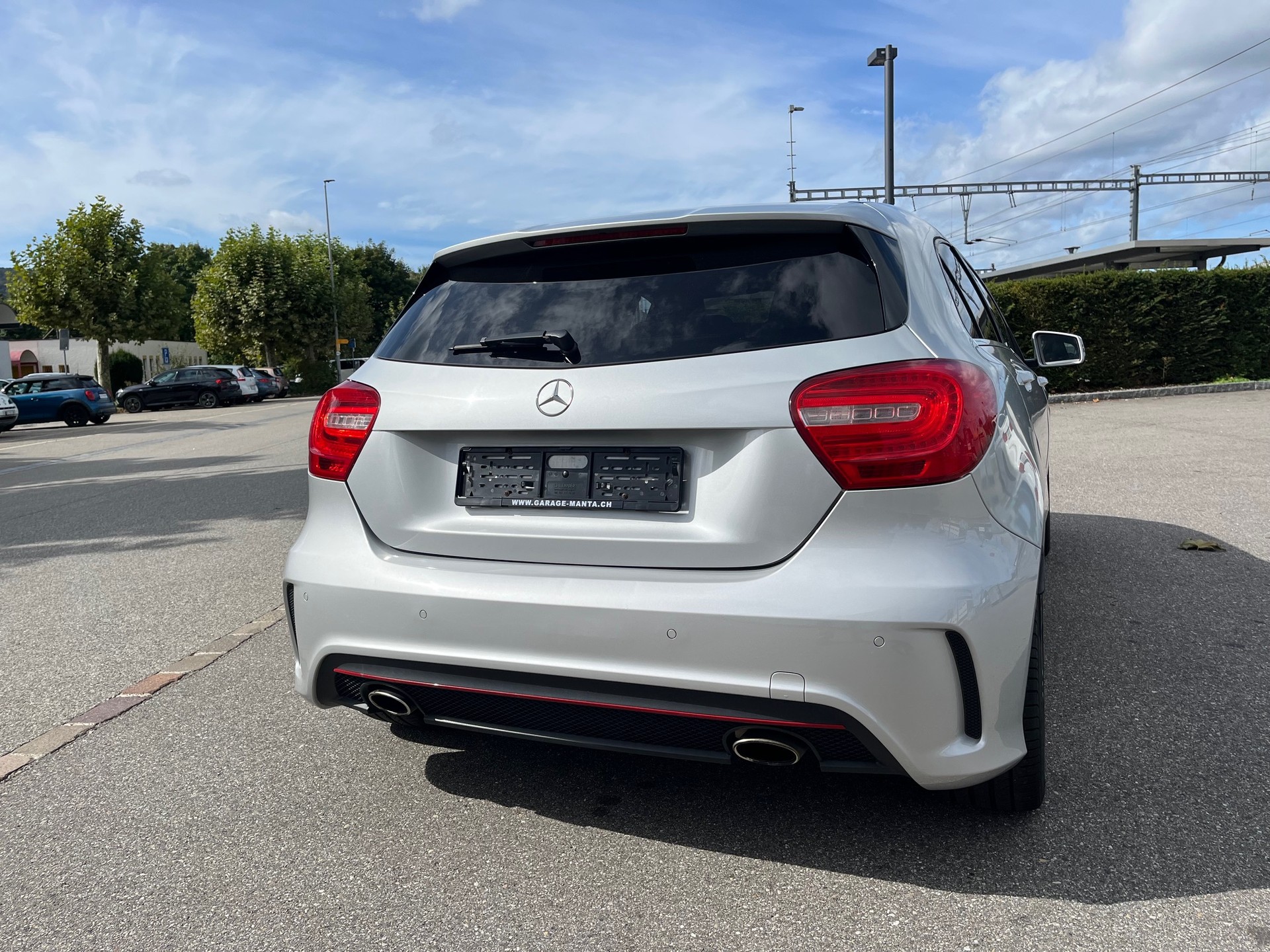 MERCEDES-BENZ A 250 AMG Sport 7G-DCT-image-2