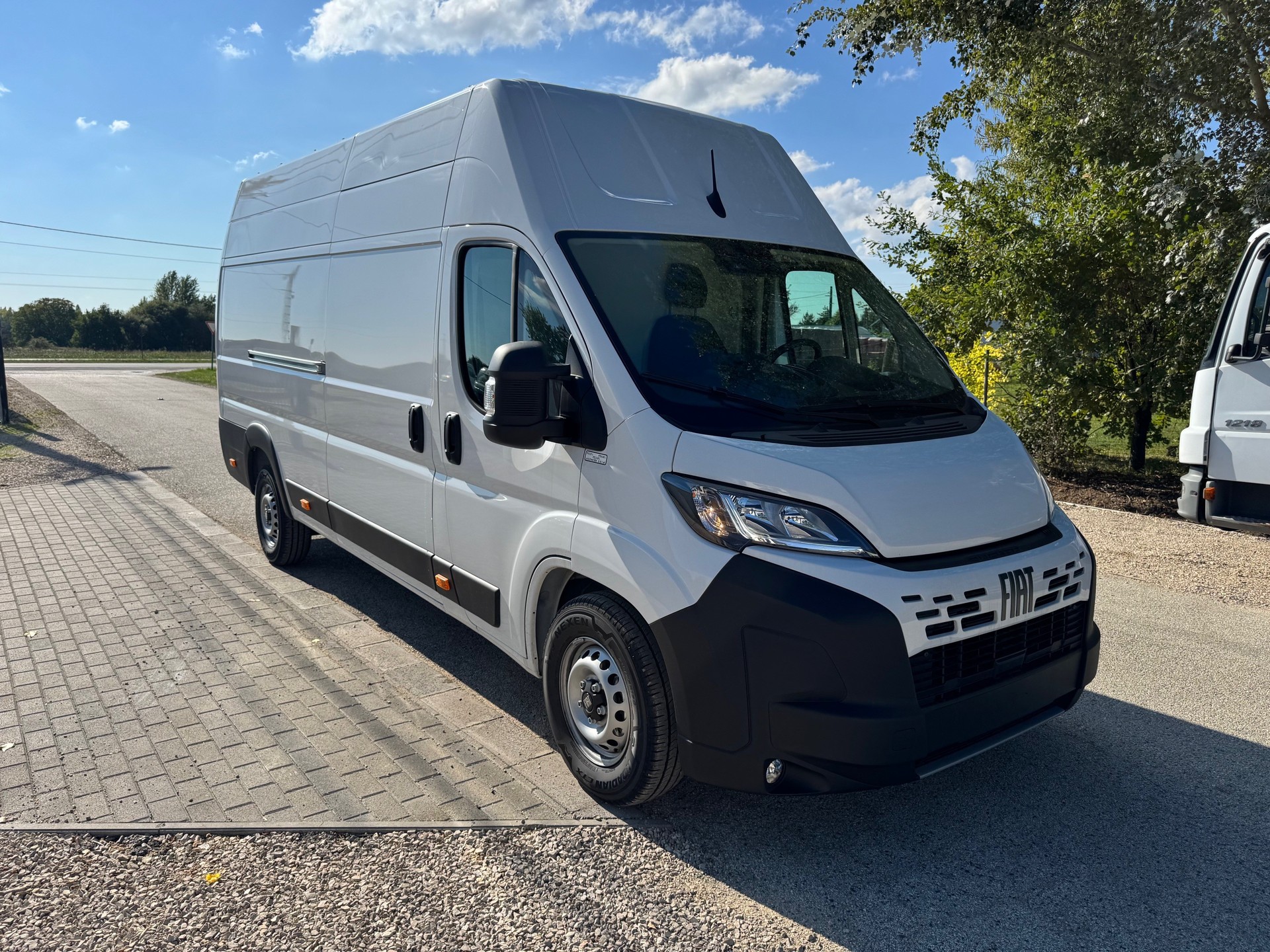 FIAT L4H3 2 Plätzer Ideal für Wohnmobil 180Ps A8-Getriebe Keyless Top Ausstattung !!