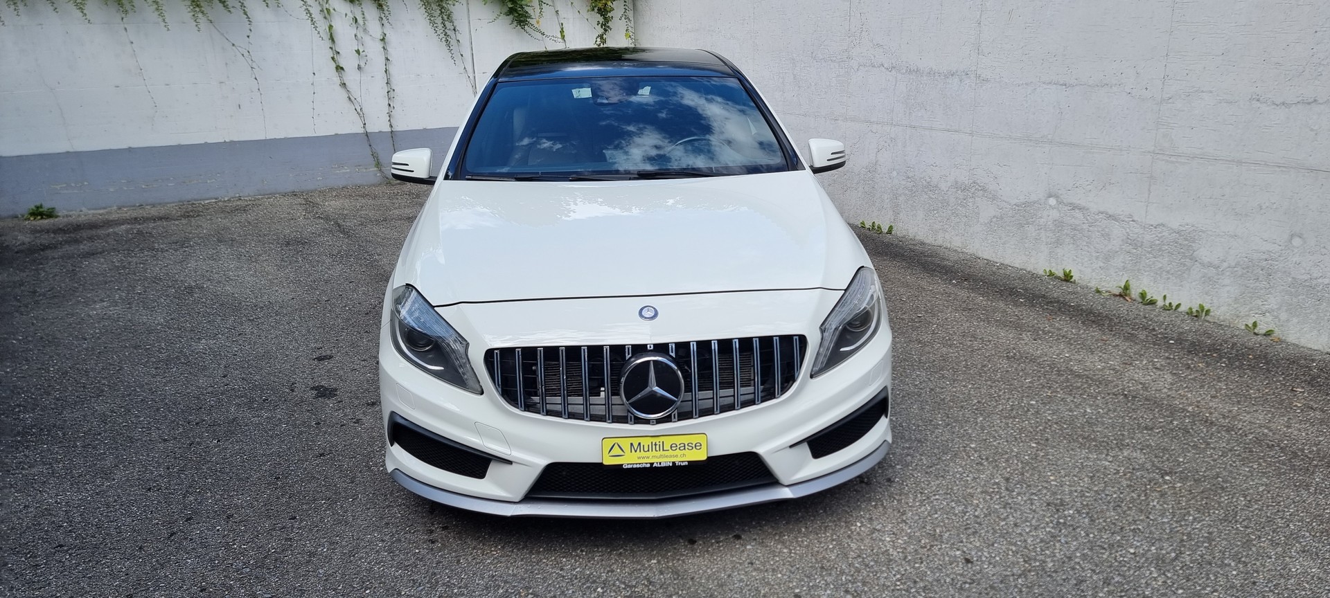 MERCEDES-BENZ A 45 AMG 4Matic-image-1