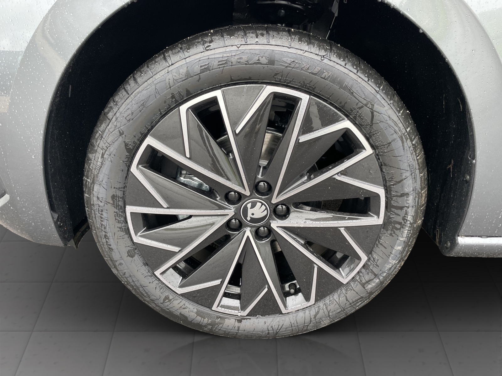 SKODA Scala 1.0 TSI Dynamic DSG-image-18