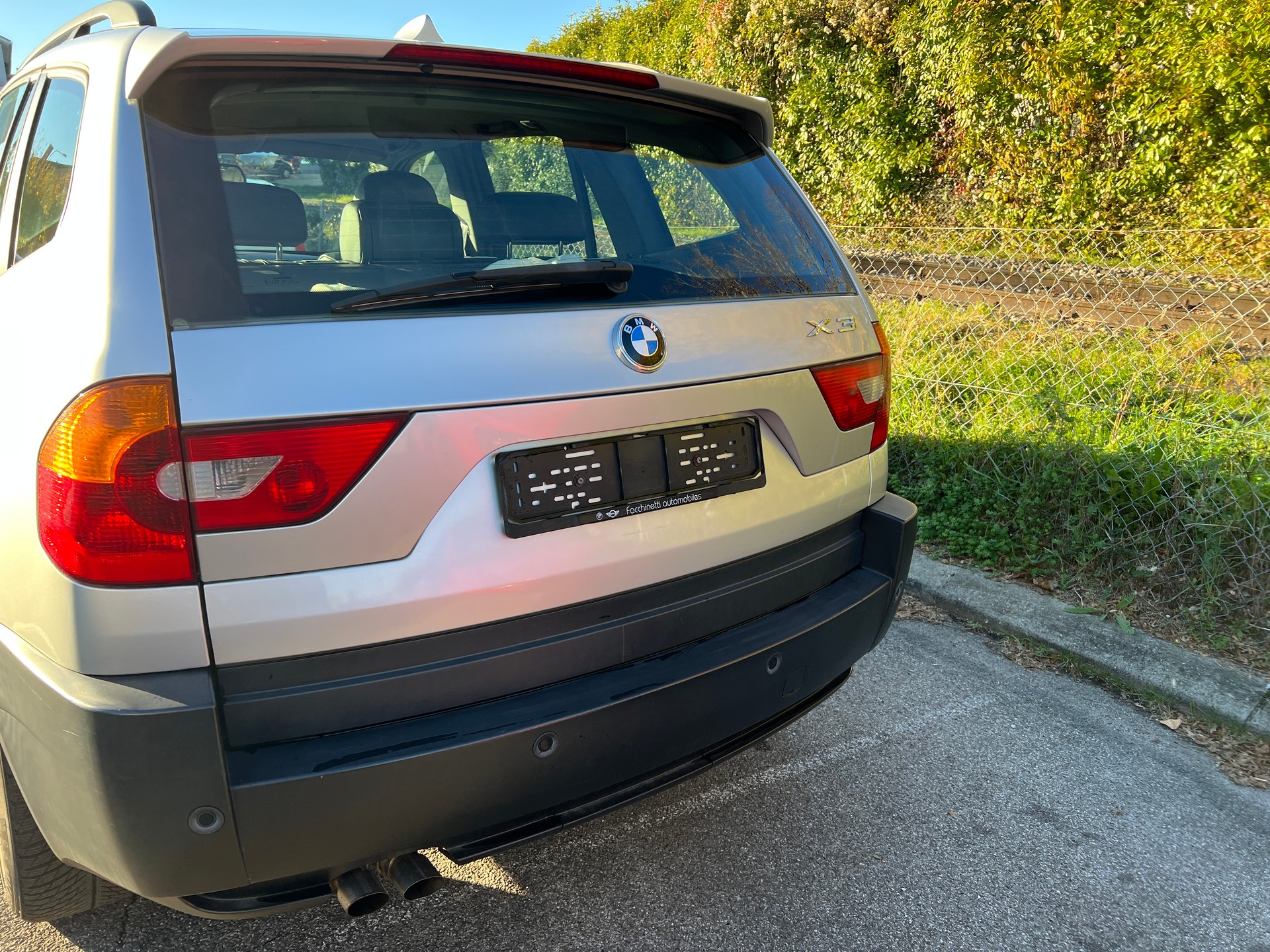 BMW X3 3.0i-image-4