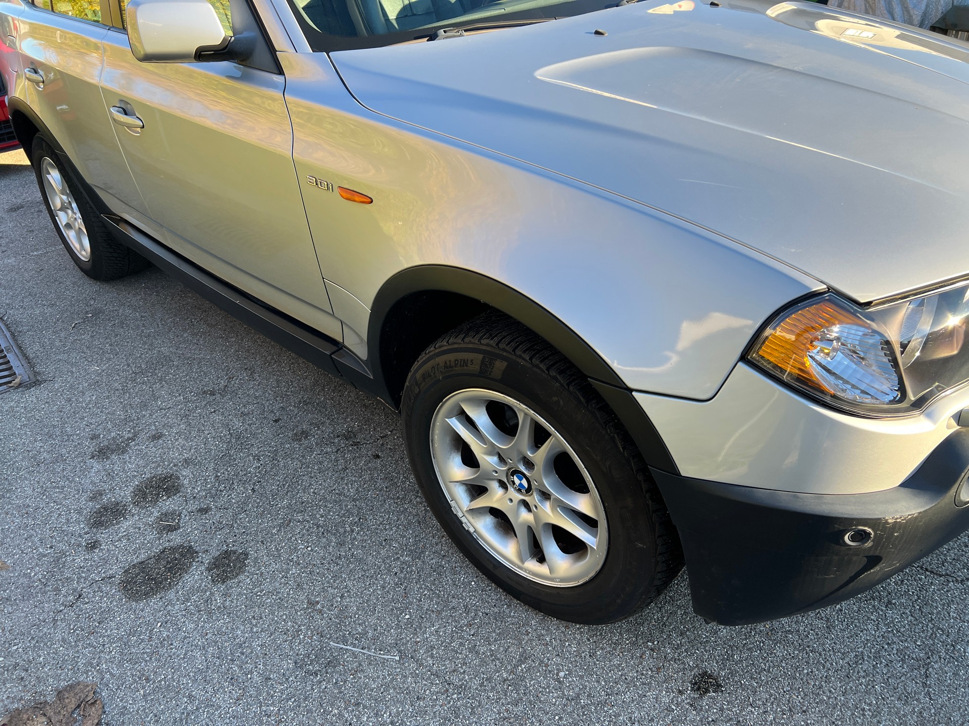 BMW X3 3.0i-image-1