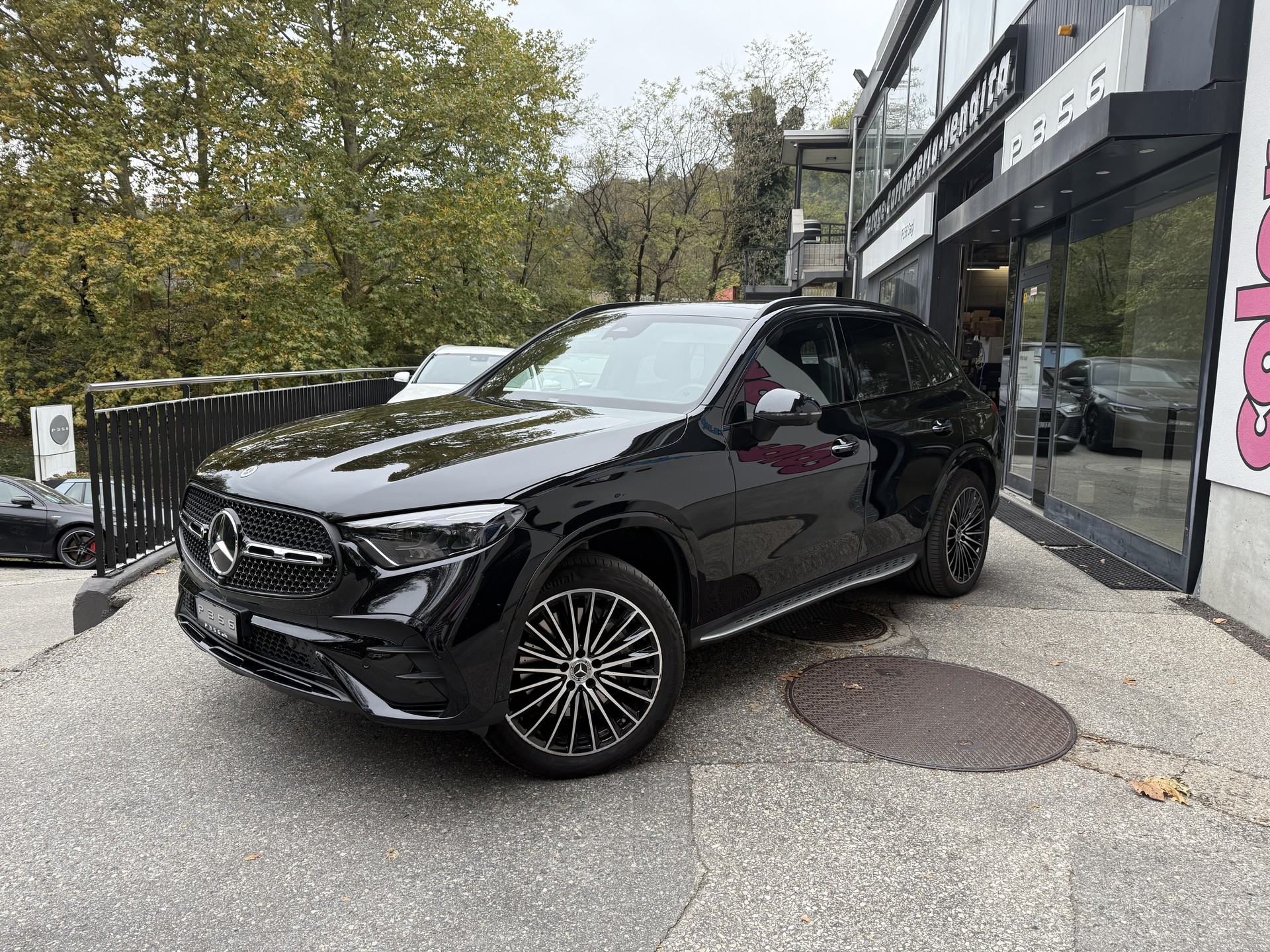 MERCEDES-BENZ GLC 300 e 4Matic 9G-Tronic-image-0