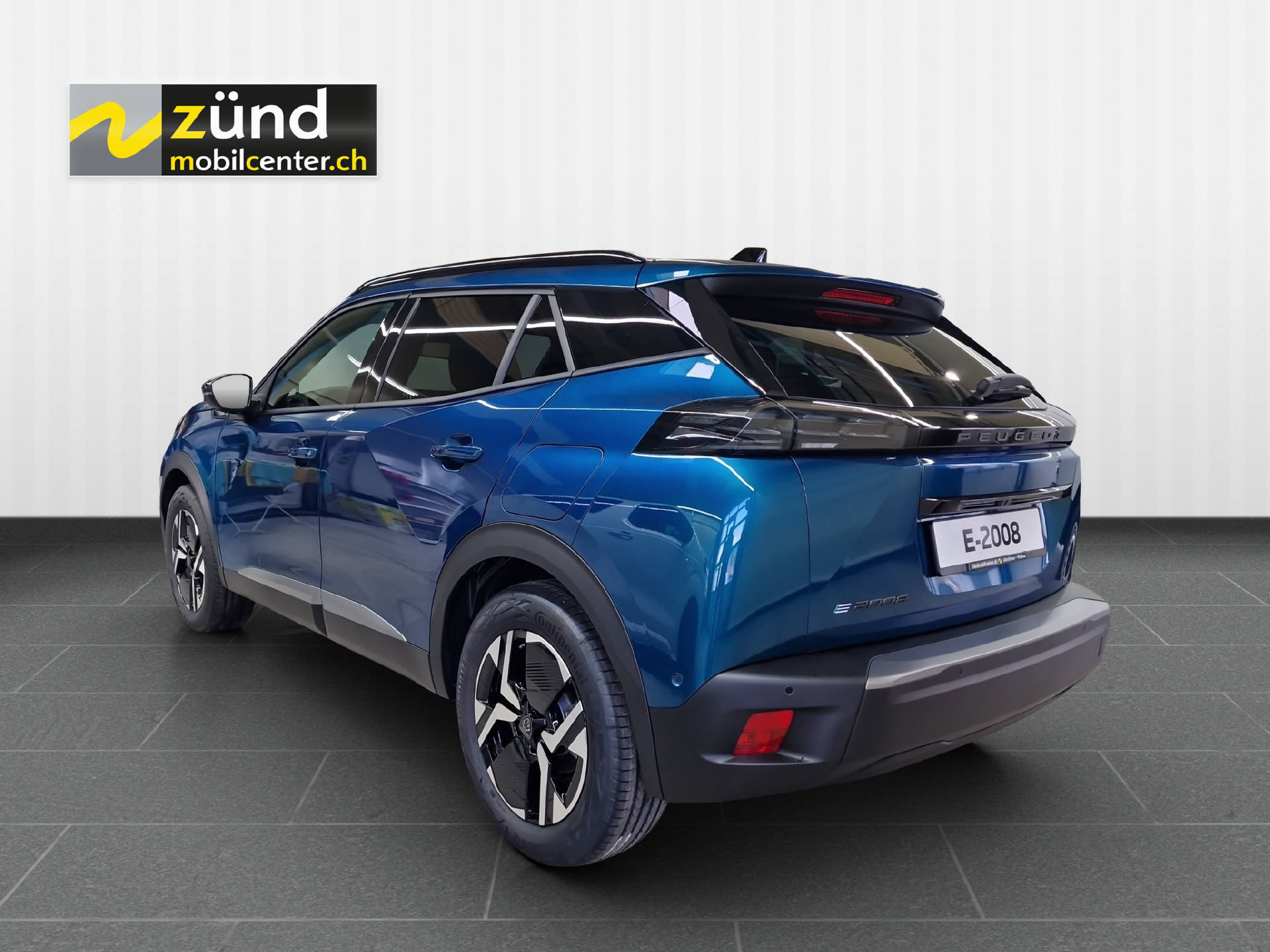 PEUGEOT E-2008 156 Allure-image-2