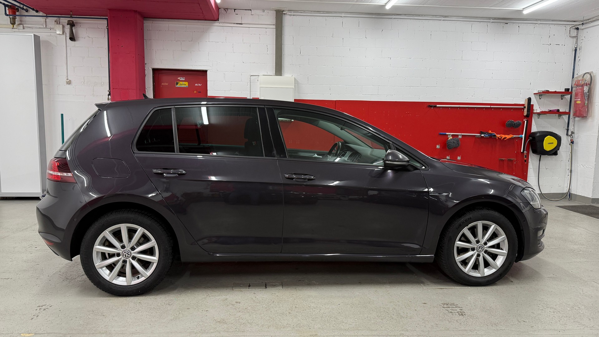 VW Golf 1.4 TSI Lounge DSG*frisch ab MFK*Servicegepflegt*ACC Abstandregler*RFK*NAVI*DAB*12Monate oder 20000km Garantie*-showroom-element-3