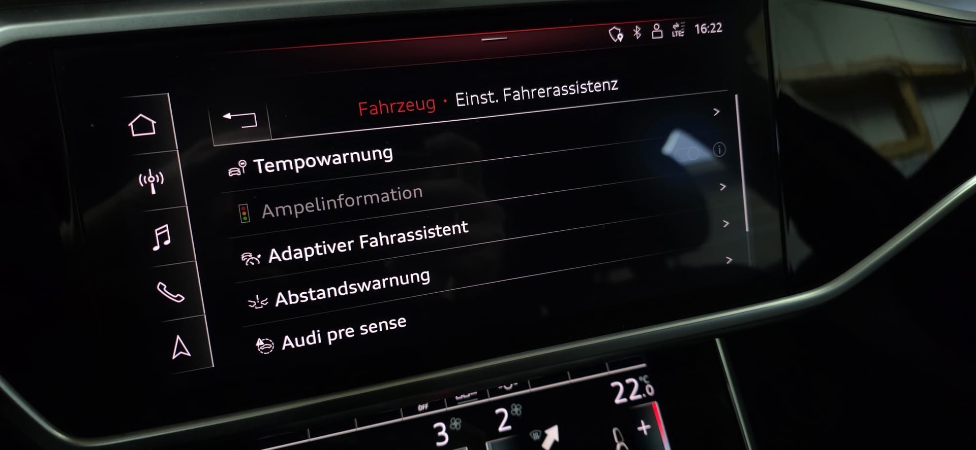 AUDI A6 Avant 45 TDI Design quattro tiptronic-image-23
