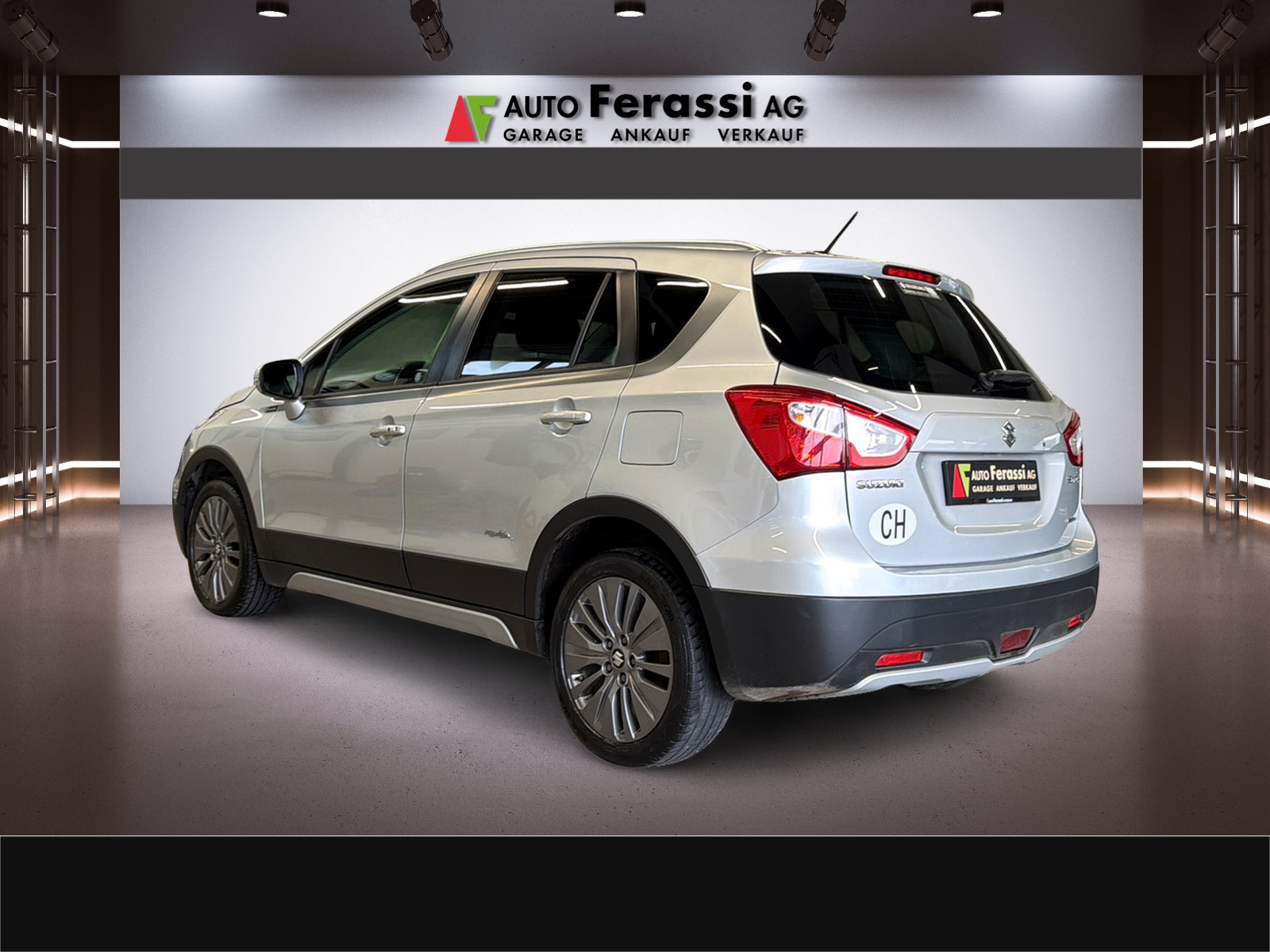 SUZUKI SX4 S-Cross 1.6 TD PizSulai 4WD TCSS-showroom-element-3