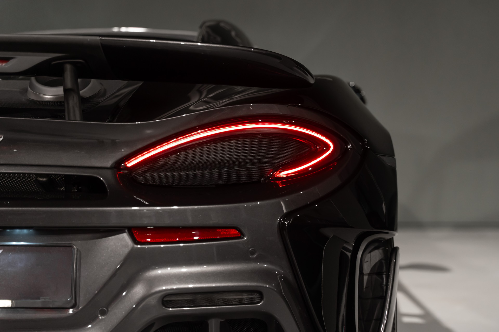 McLAREN 600LT Spider 3.8 V8 SSG-image-13