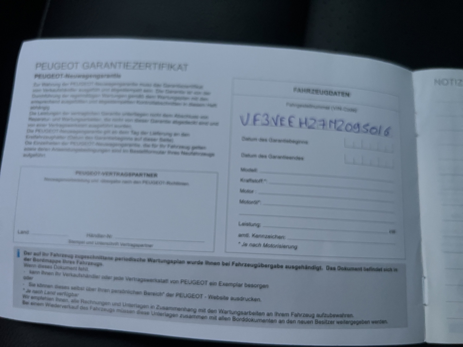 PEUGEOT Traveller 2.0 BlueHDi Allure Standard EAT-image-23