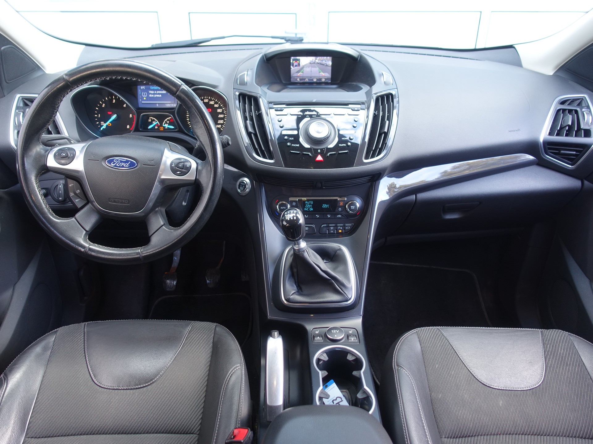 FORD Kuga 2.0 TDCi Titanium S 4WD-image-12