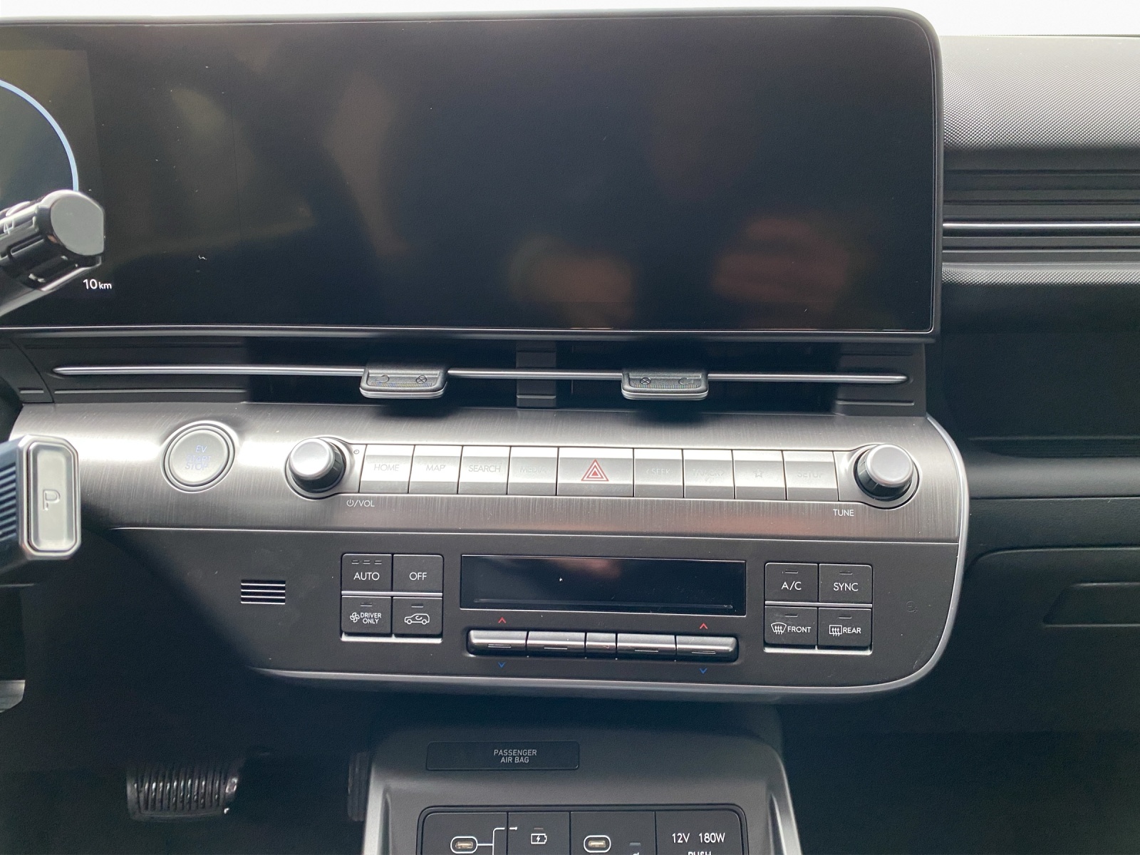 HYUNDAI Kona Electric Amplia-image-14