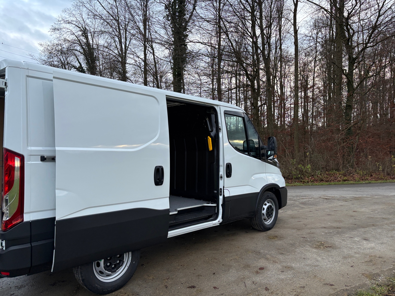 IVECO 35S16BA8V H1-image-13