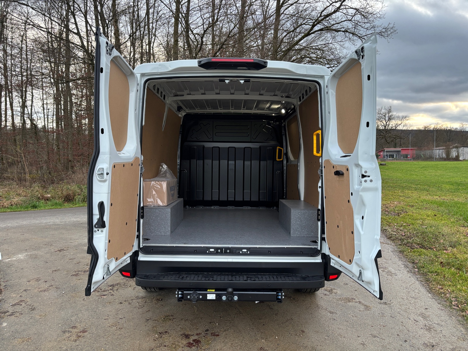 IVECO 35S16BA8V H1-image-12