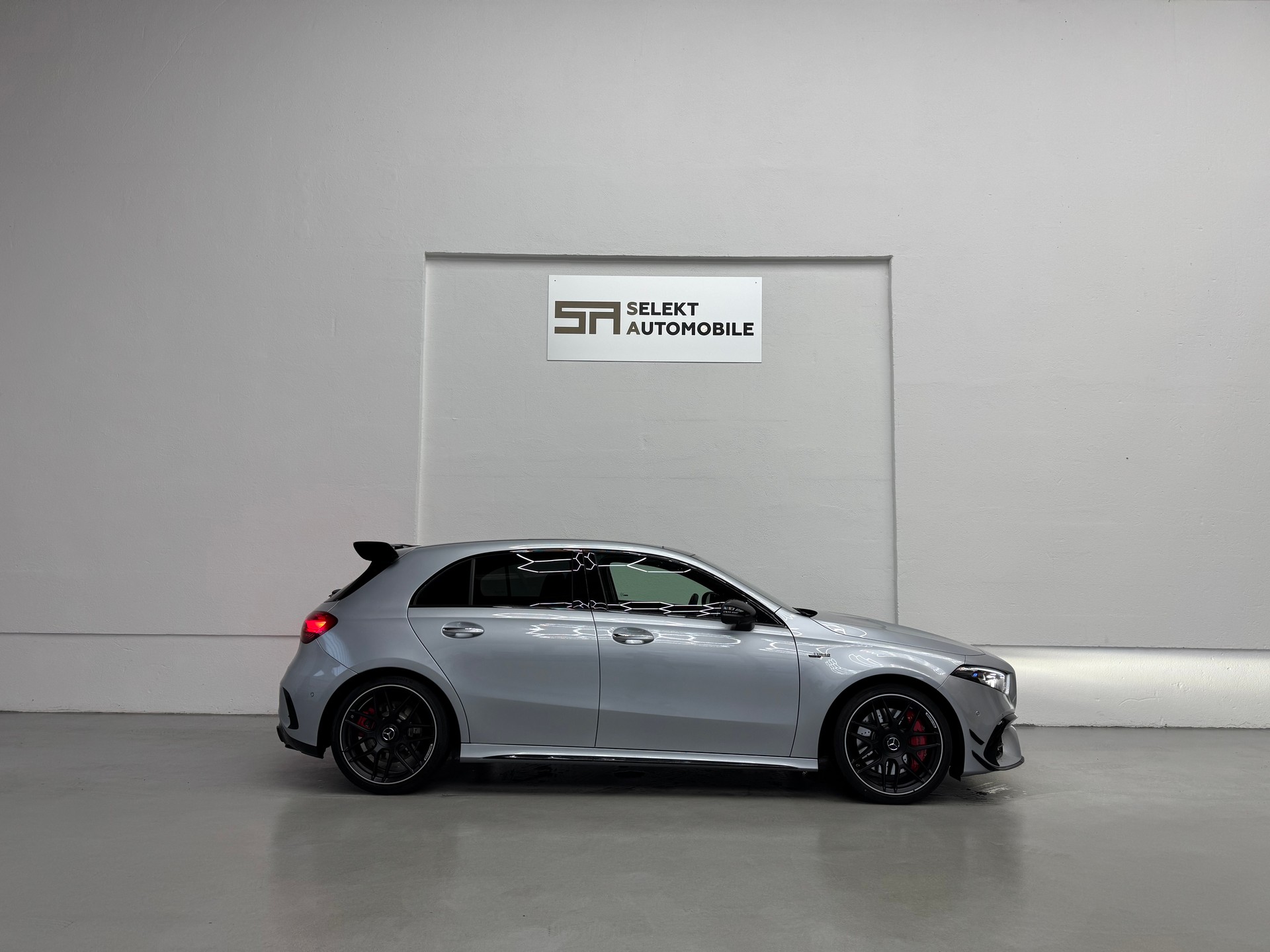 MERCEDES-BENZ A AMG 45 S 4Matic+ 8G-DCT-image-6