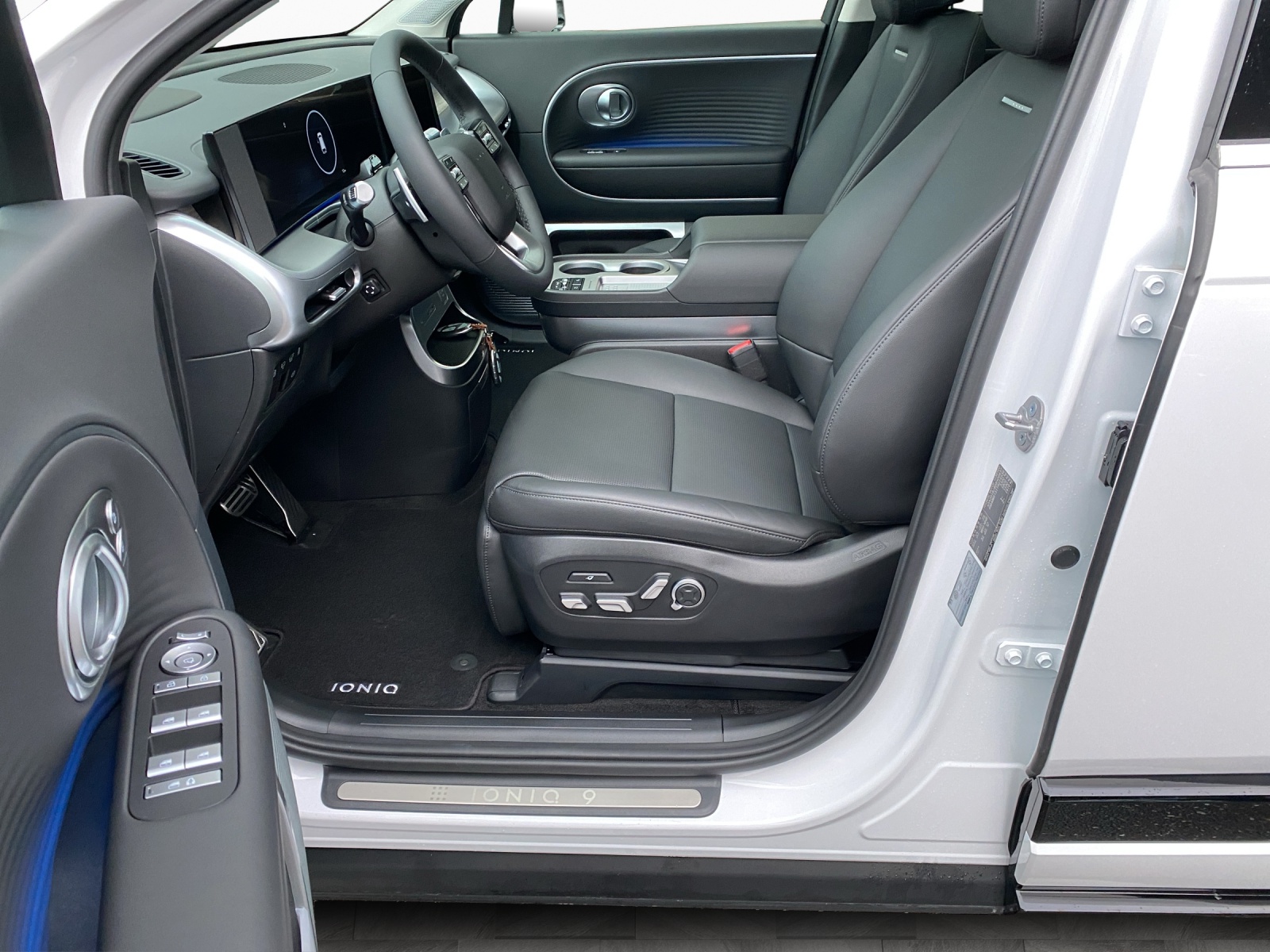 HYUNDAI Ioniq 9 Vertex 4WD-image-9