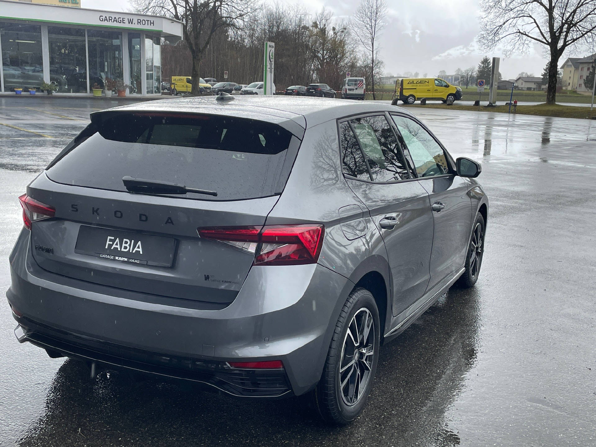 SKODA Fabia 1.5 TSI Monte Carlo DSG-image-4