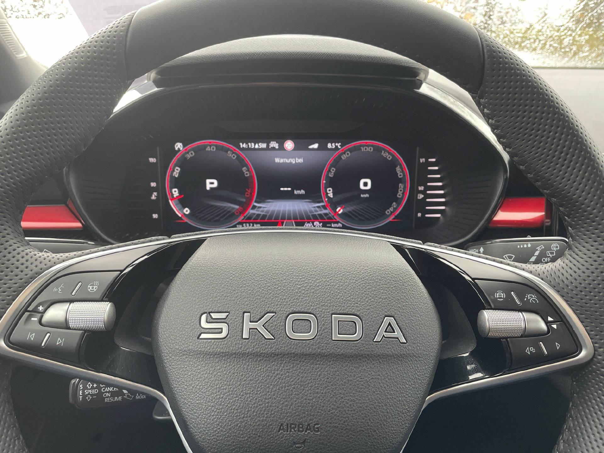 SKODA Fabia 1.5 TSI Monte Carlo DSG-image-8
