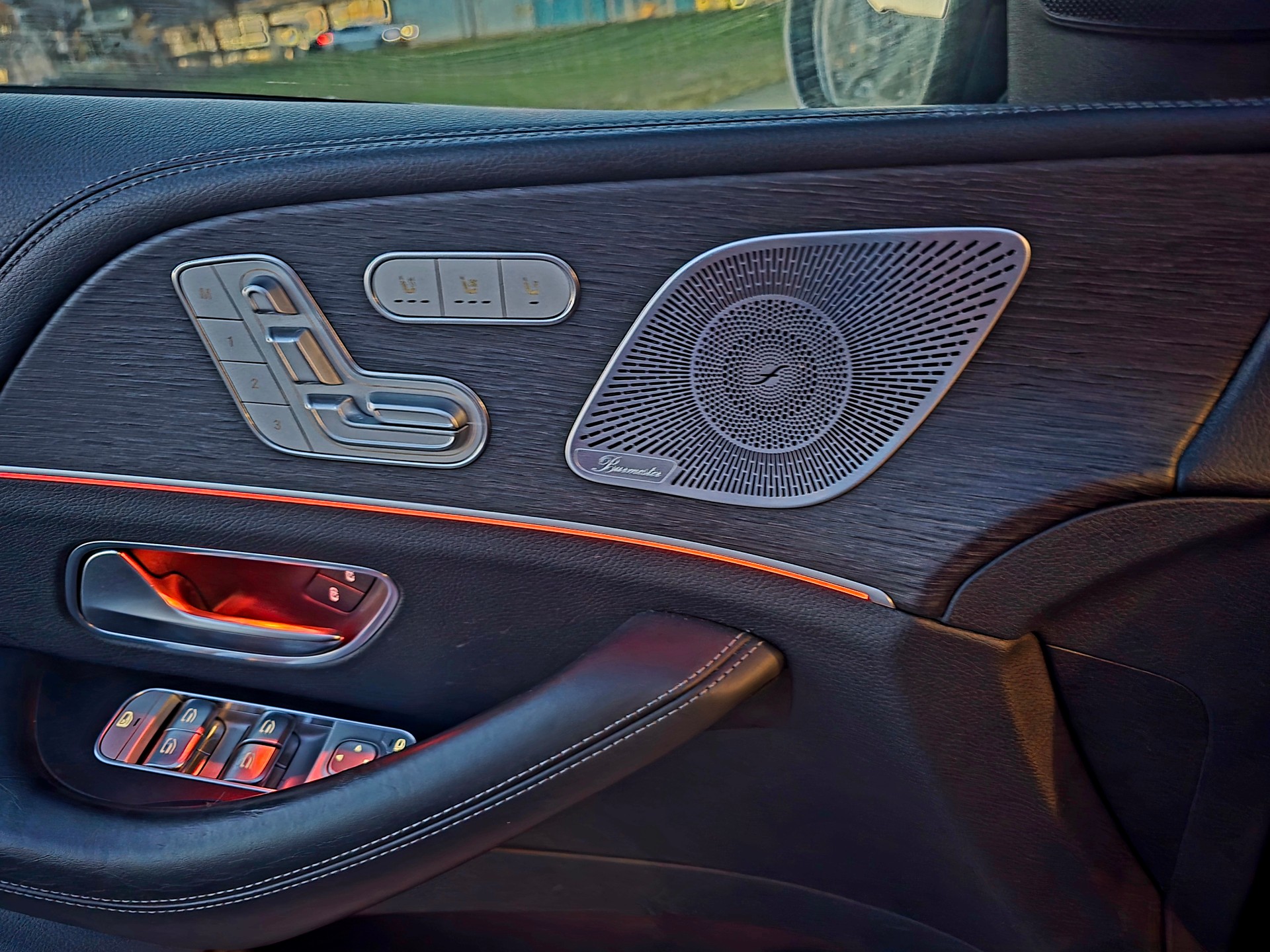 MERCEDES-BENZ GLE Coupé 53 AMG 4Matic+ Speedshift-image-9