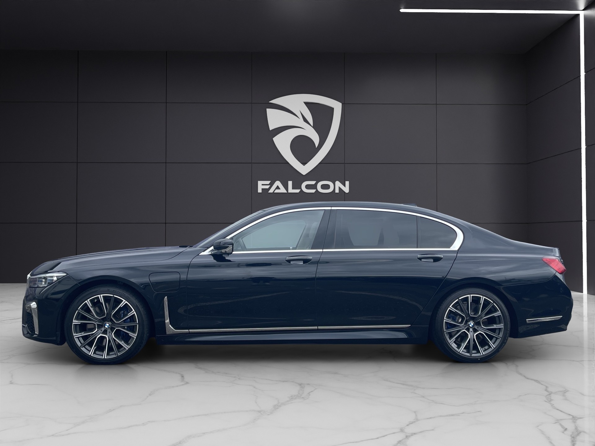 BMW 745Le xDrive M Sport Steptronic-showroom-element-2