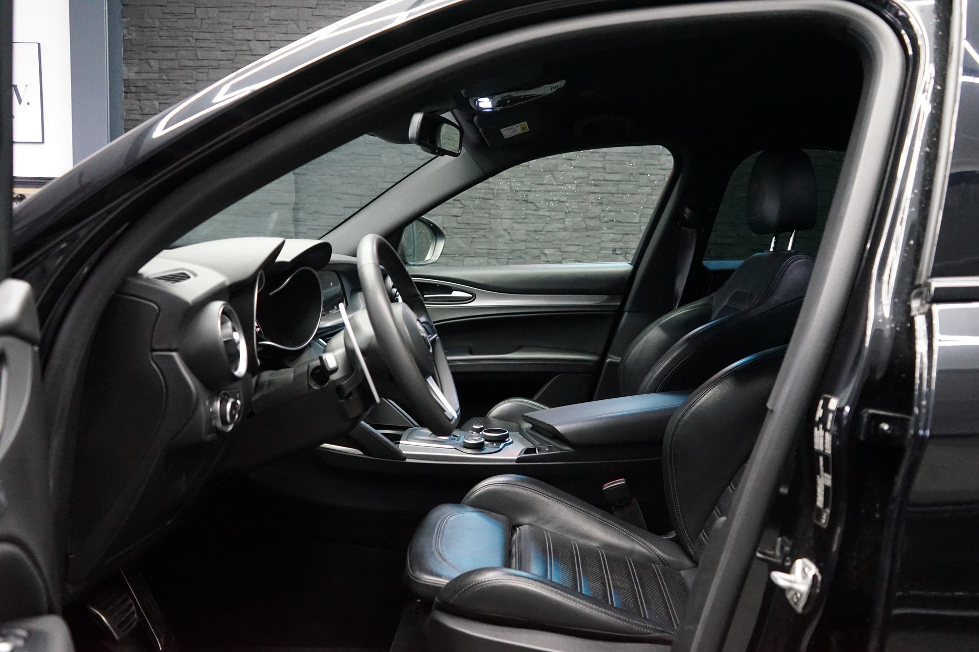 ALFA ROMEO Stelvio 2.2 JTDM Automatic Q4-image-3