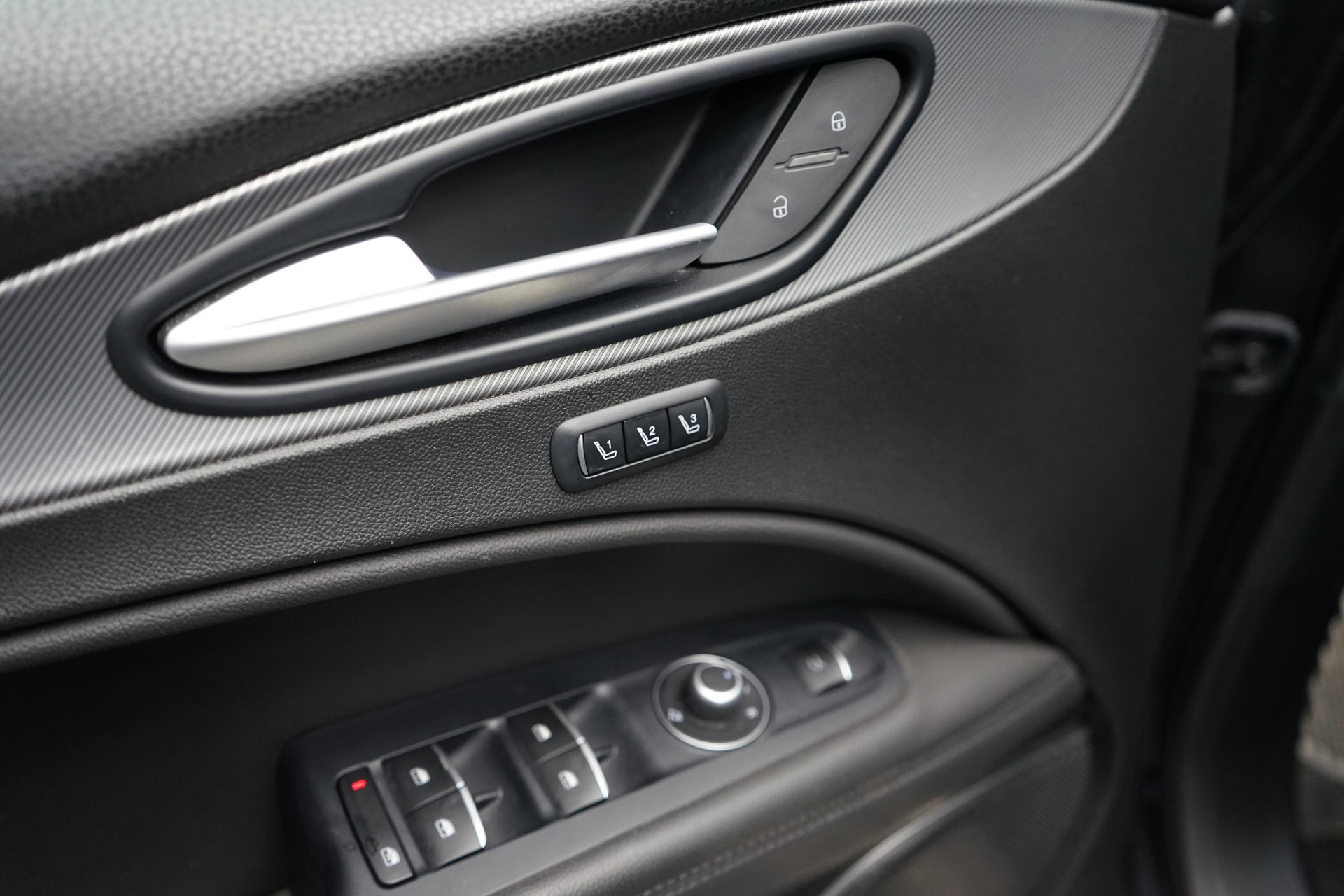 ALFA ROMEO Stelvio 2.2 JTDM Automatic Q4-image-18