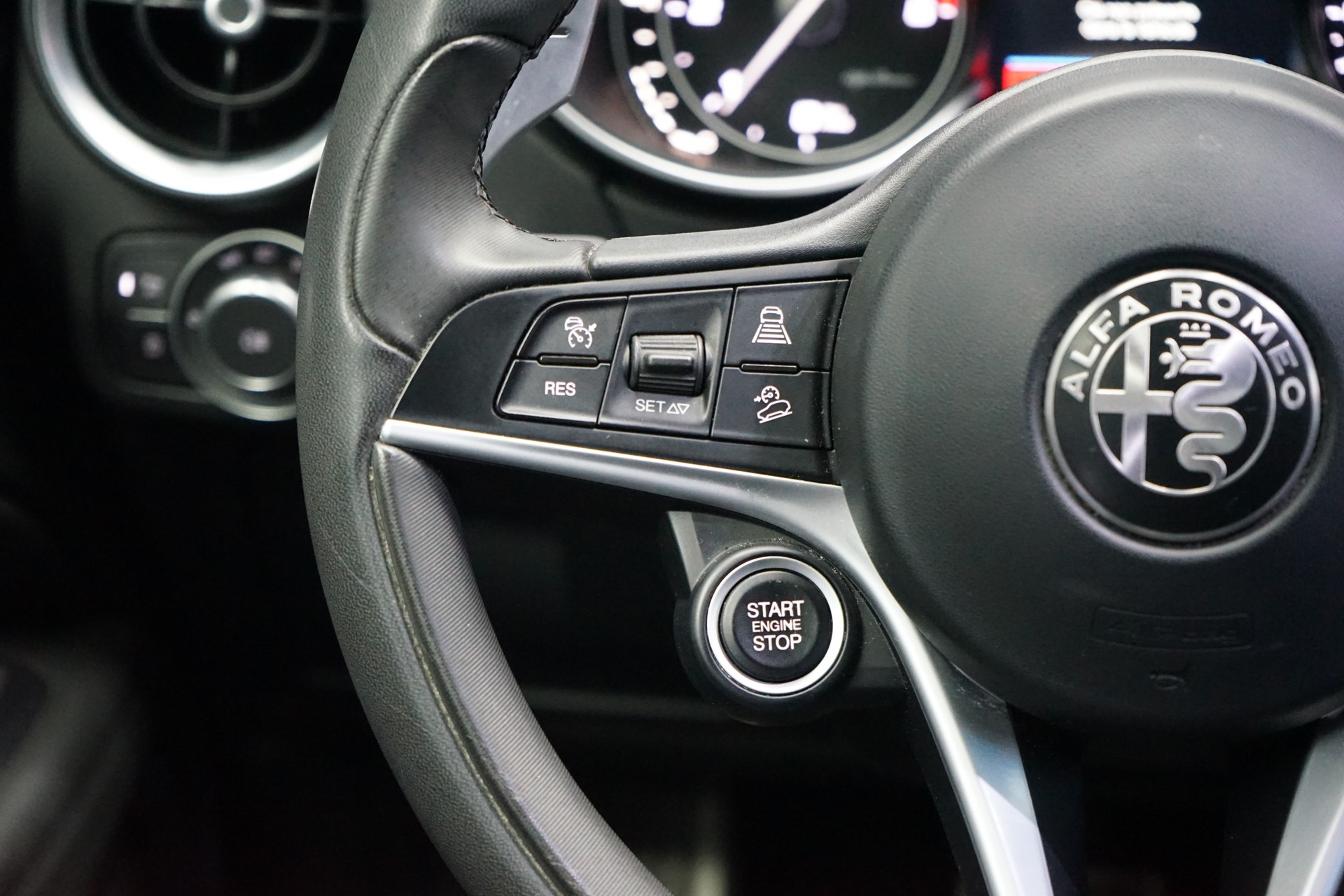 ALFA ROMEO Stelvio 2.2 JTDM Automatic Q4-image-9